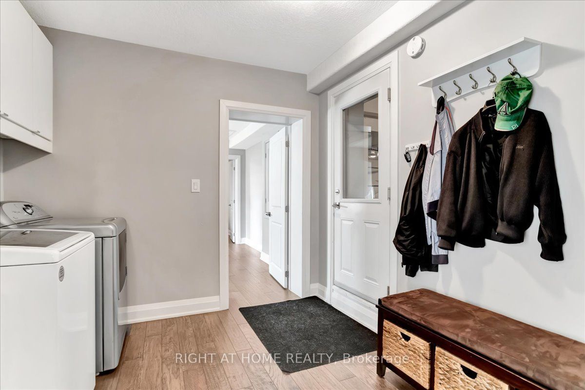 88 Cook Street Property Photo 31