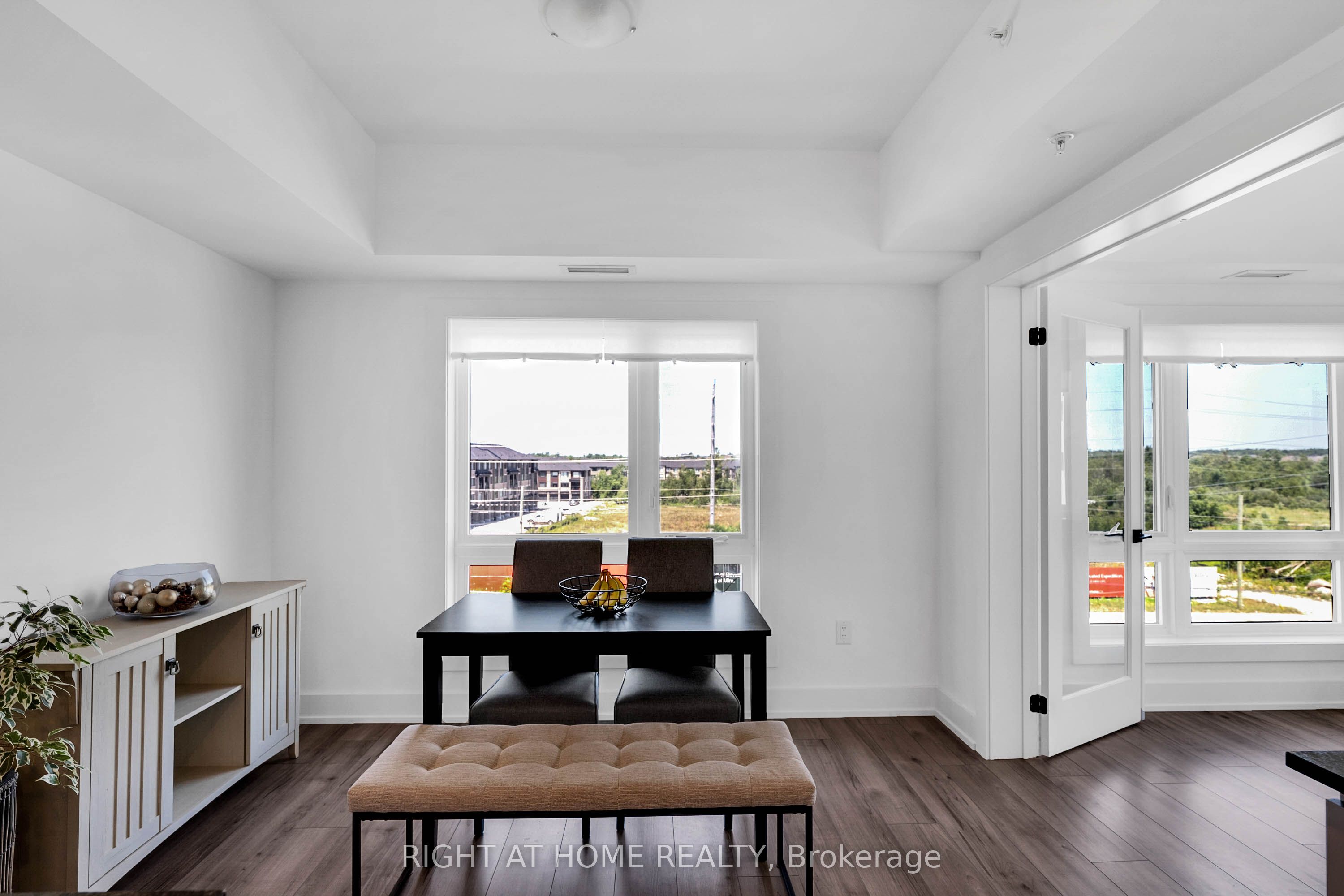 4 Spice Way 202 Property Photo 16