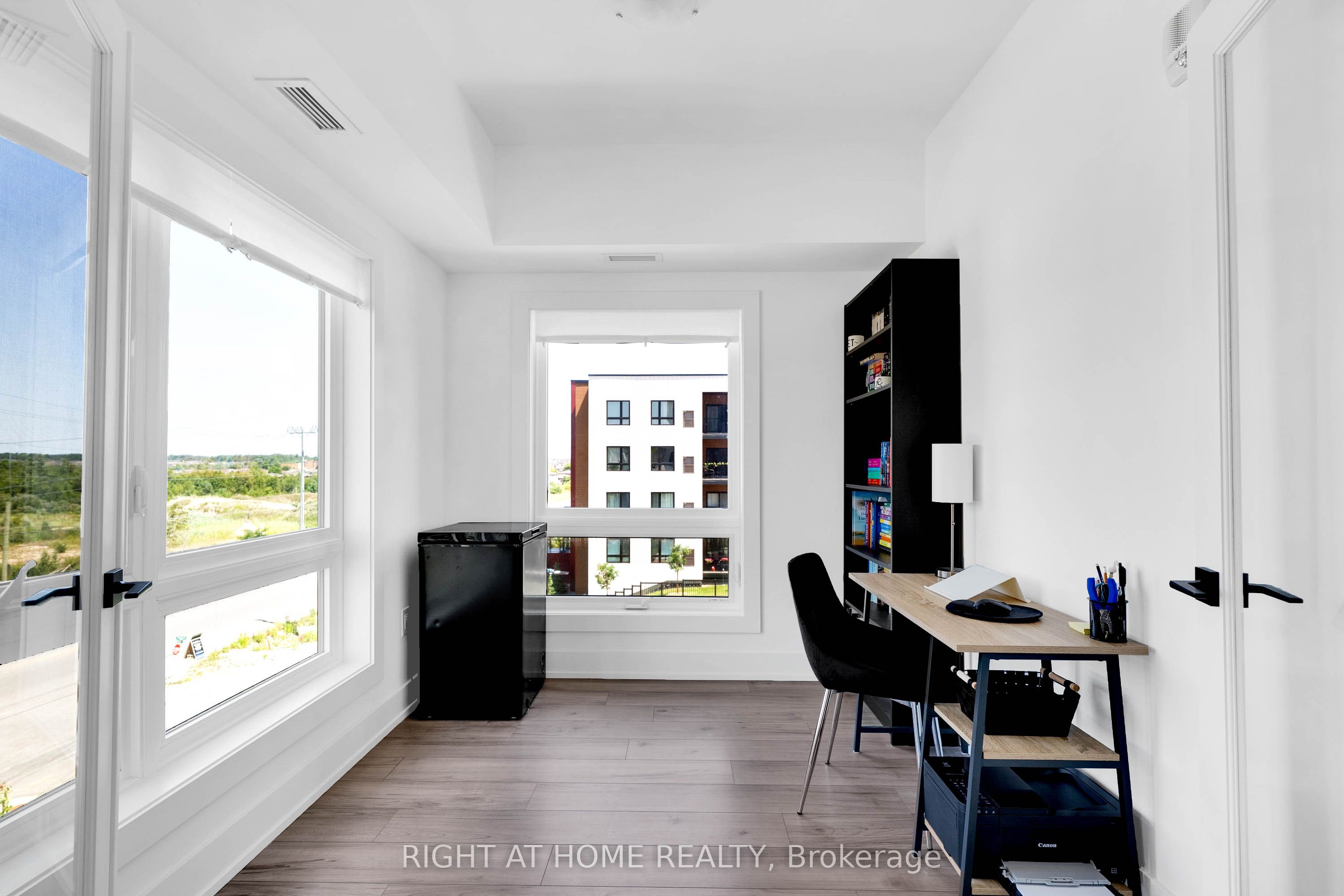 4 Spice Way 202 Property Photo 18