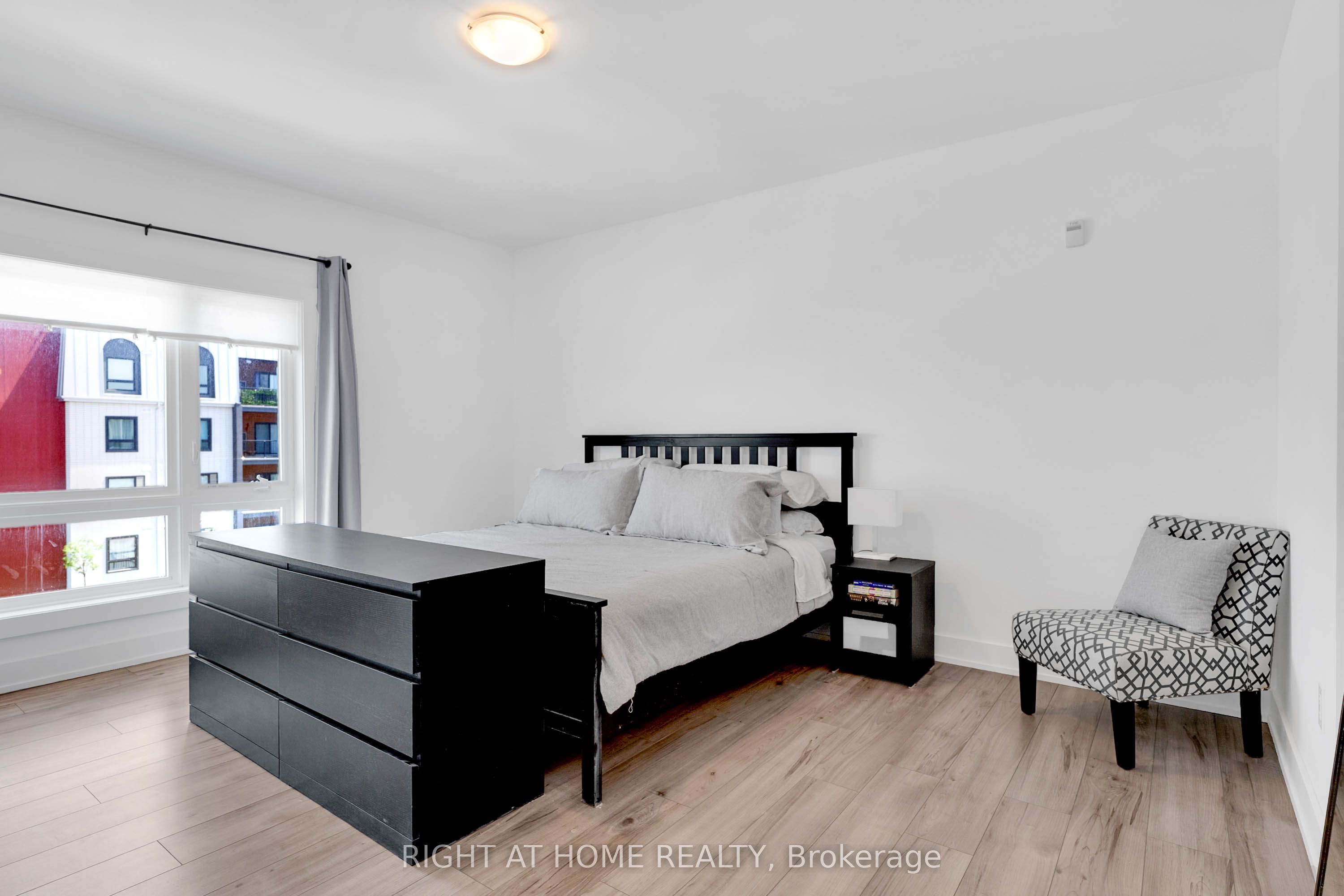 4 Spice Way 202 Property Photo 21