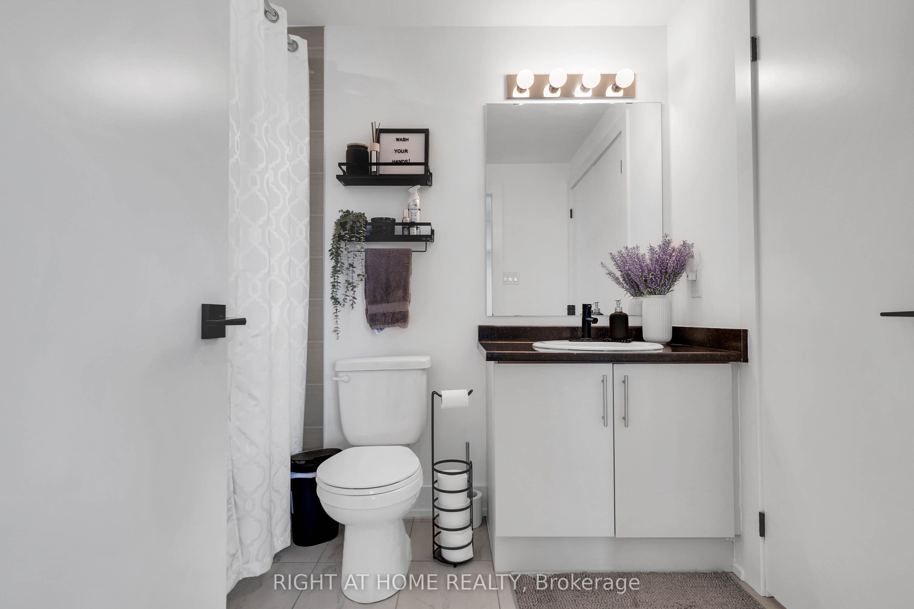 4 Spice Way 202 Property Photo 27