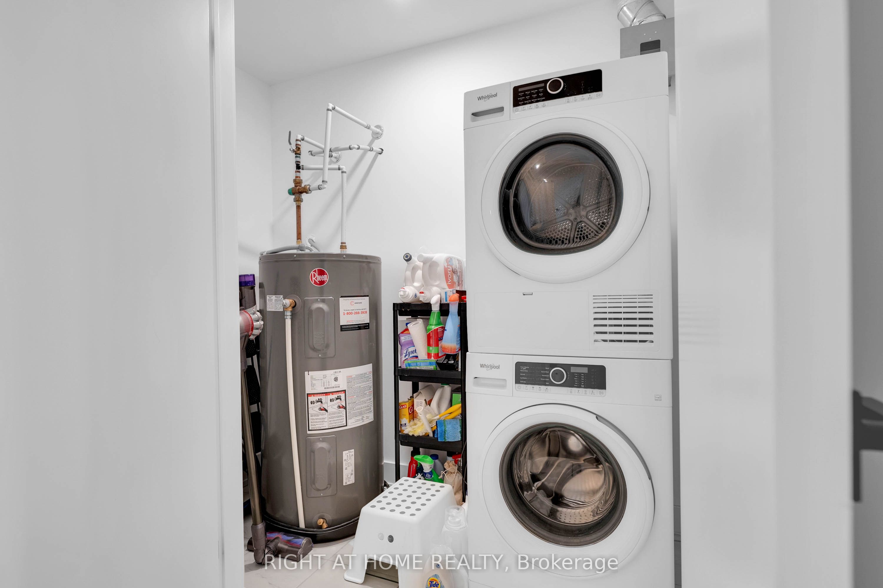 4 Spice Way 202 Property Photo 28