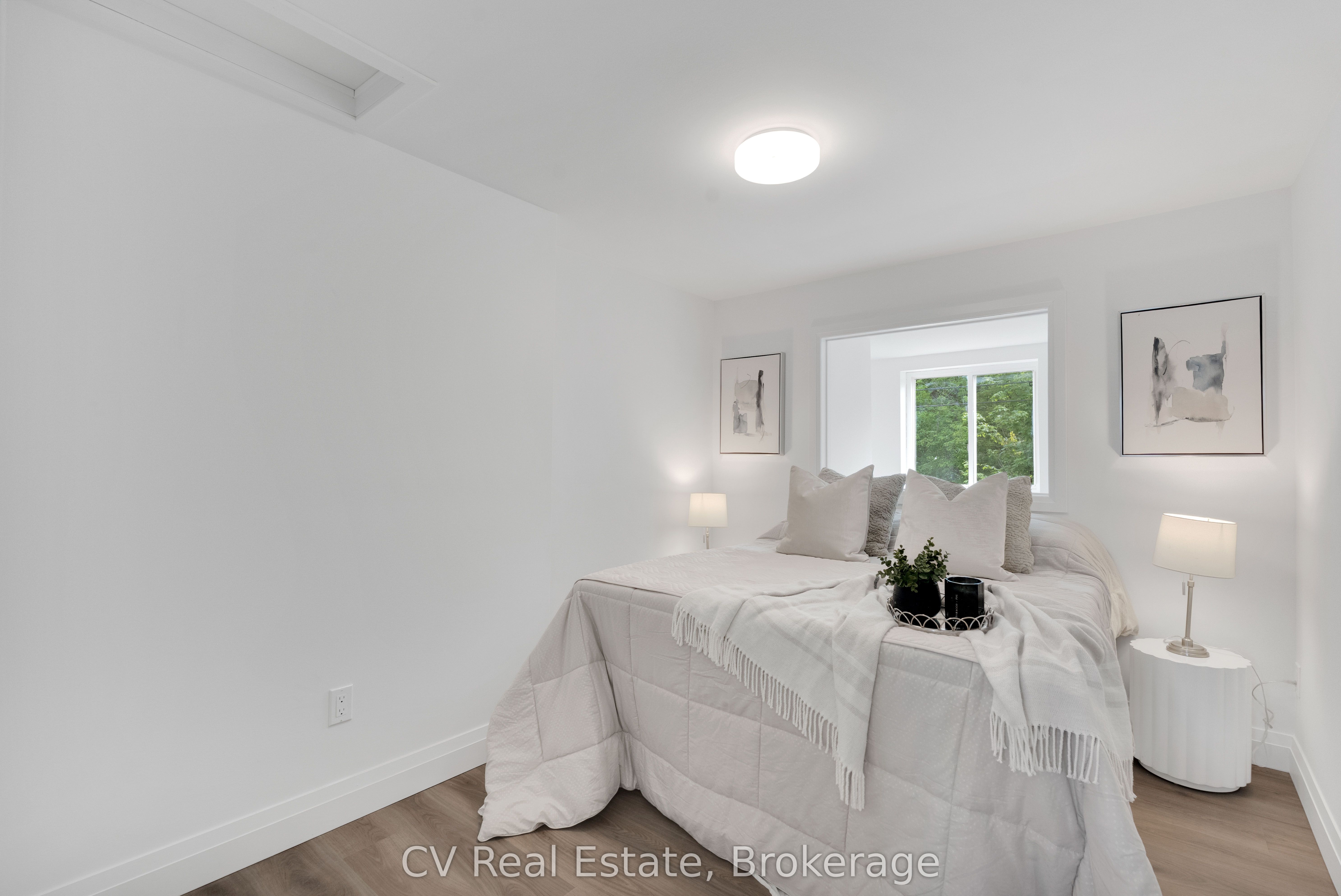 3338 Cox Drive Property Photo 12