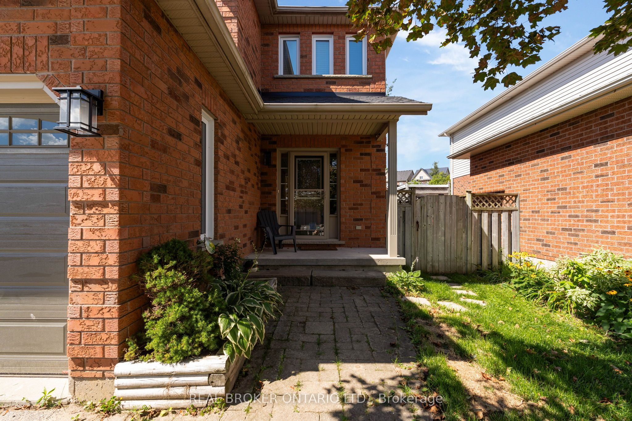 64 Vanessa Drive Property Photo 4