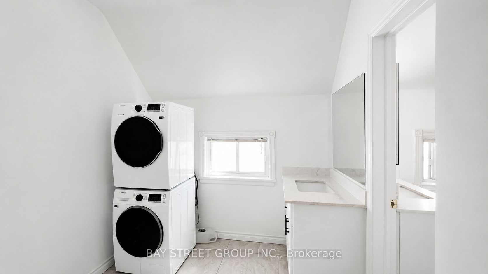 66 Maple Avenue 204 Property Photo 13