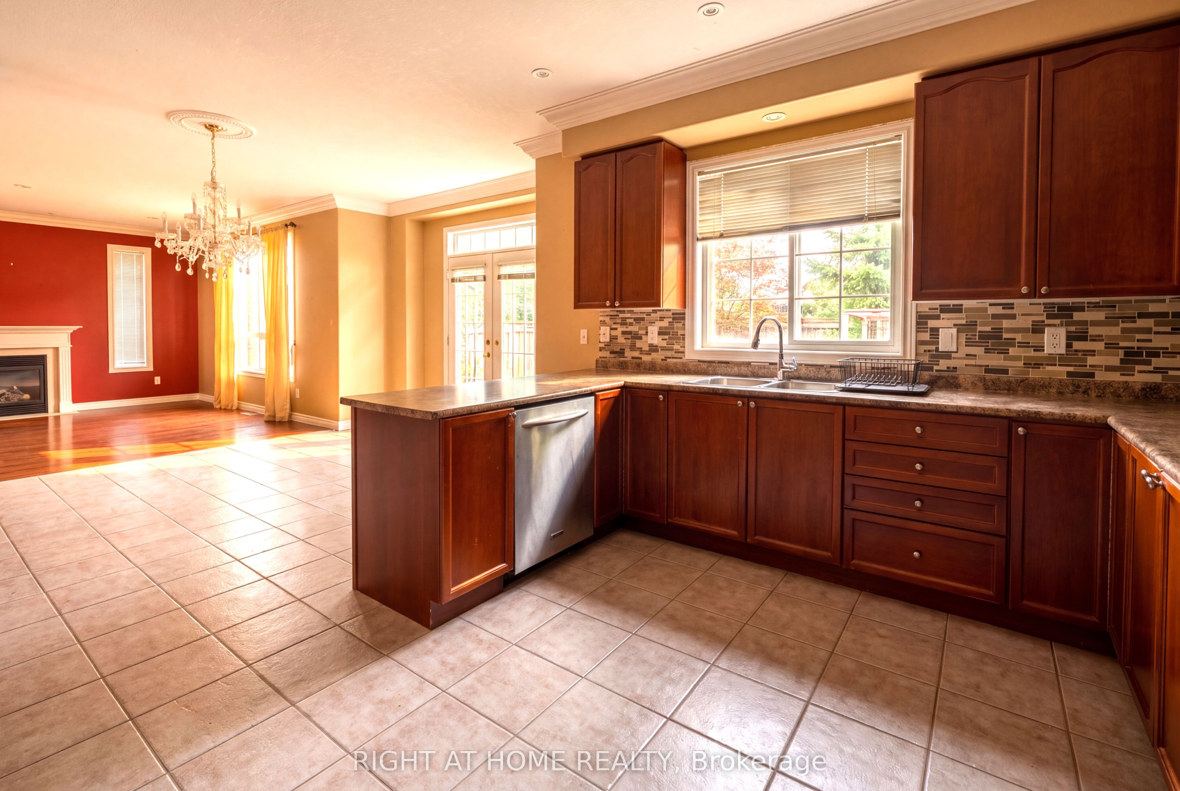 52 Prince William Way Property Photo 14
