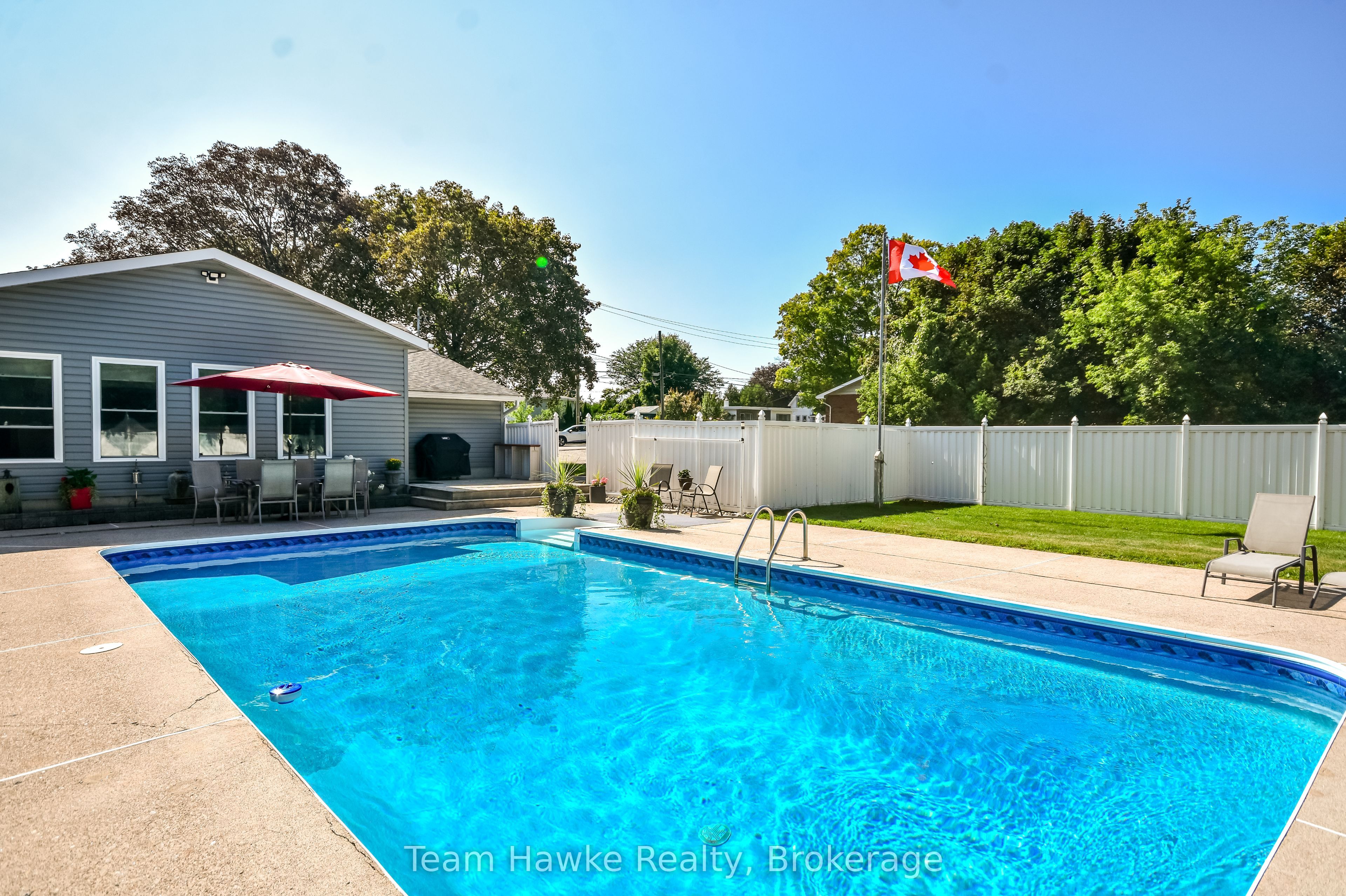 25 Lucy Street Property Photo 43