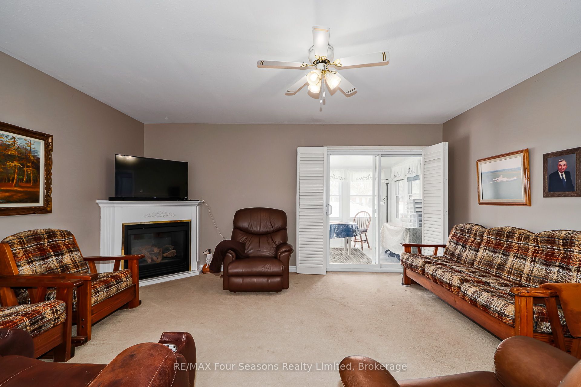 275 Huron Street 49 Property Photo 14