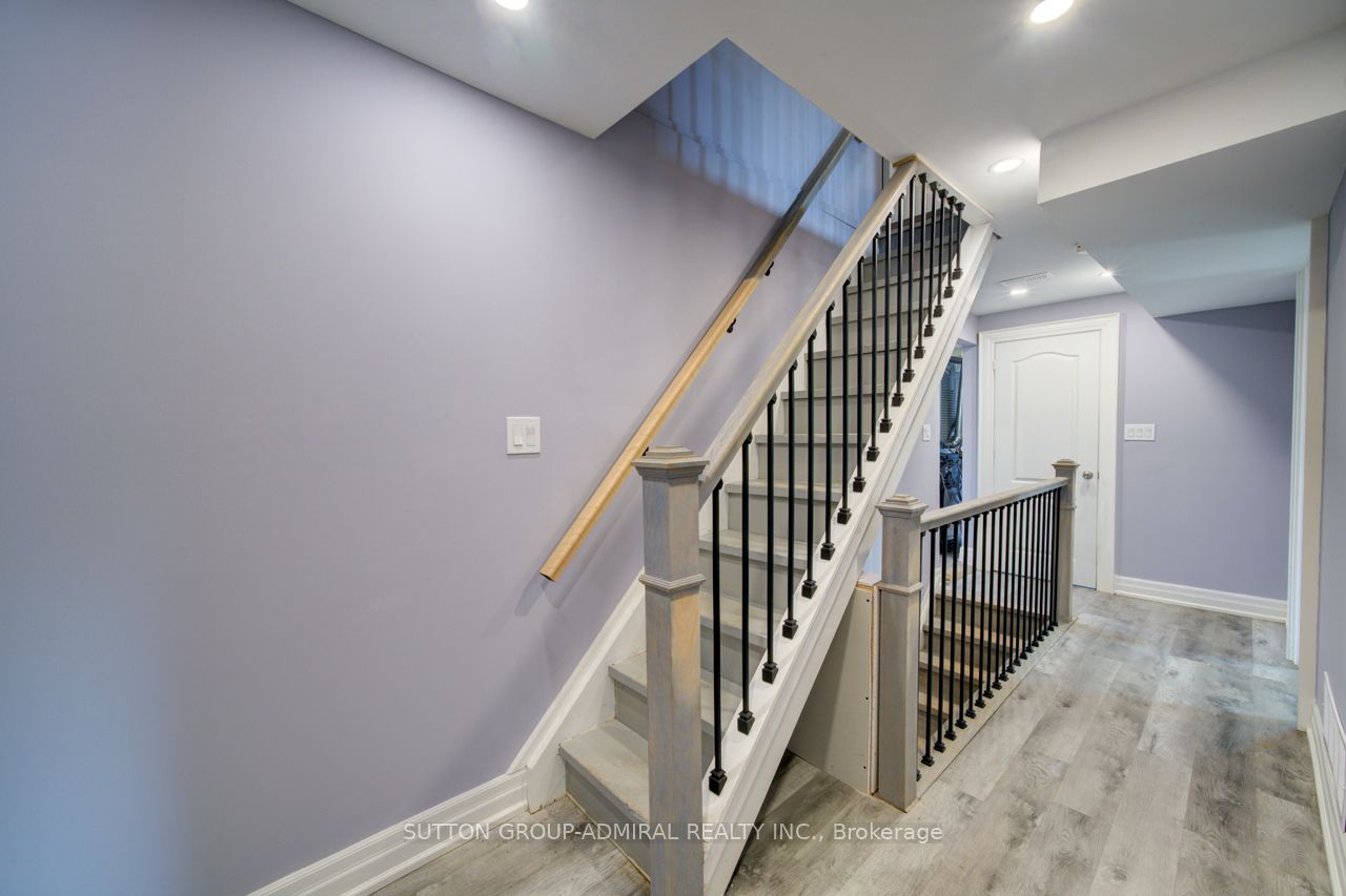 121 Seventh Street Property Photo 5