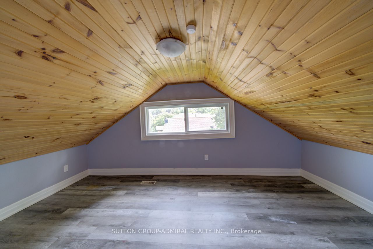 121 Seventh Street Property Photo 25