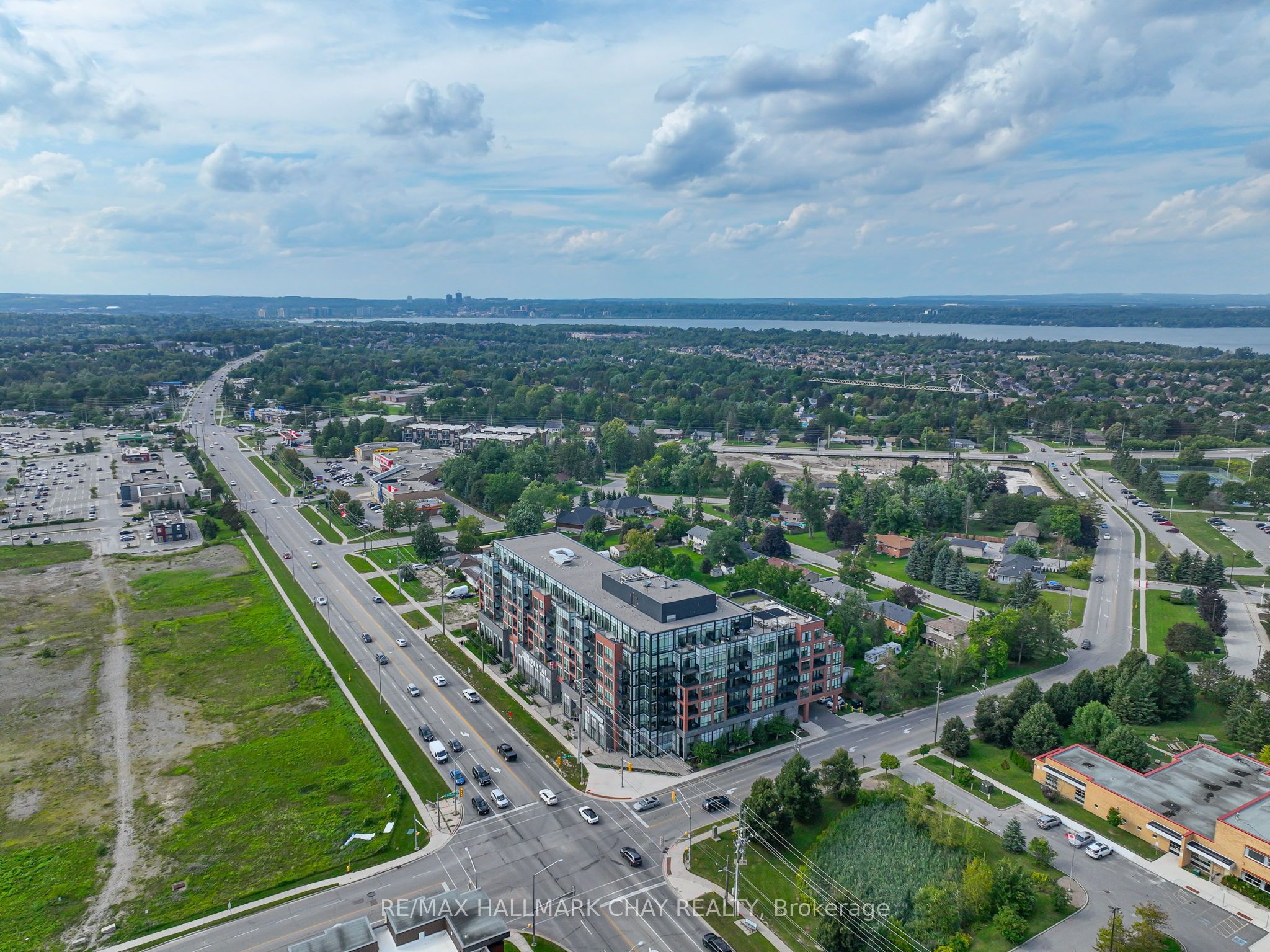 681 Yonge Street 317 Property Photo 14