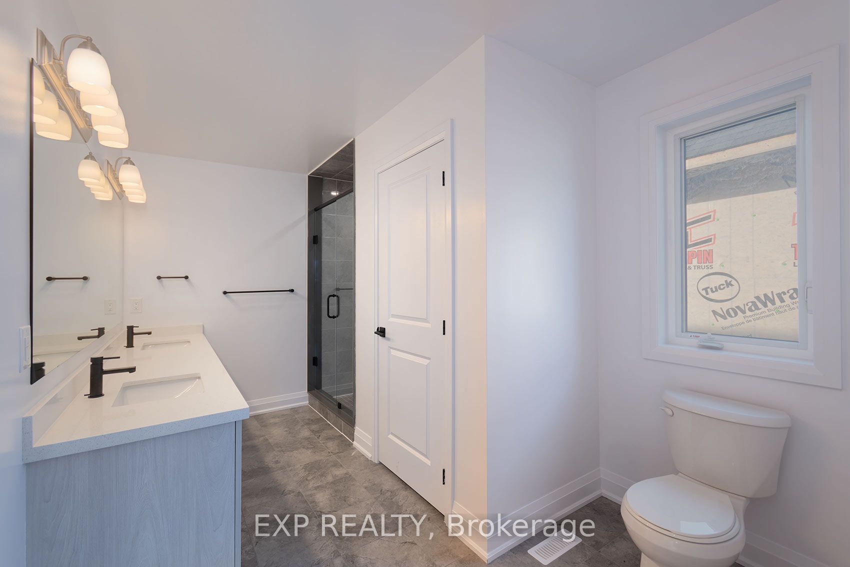 20 Ranch Terrace Property Photo 17