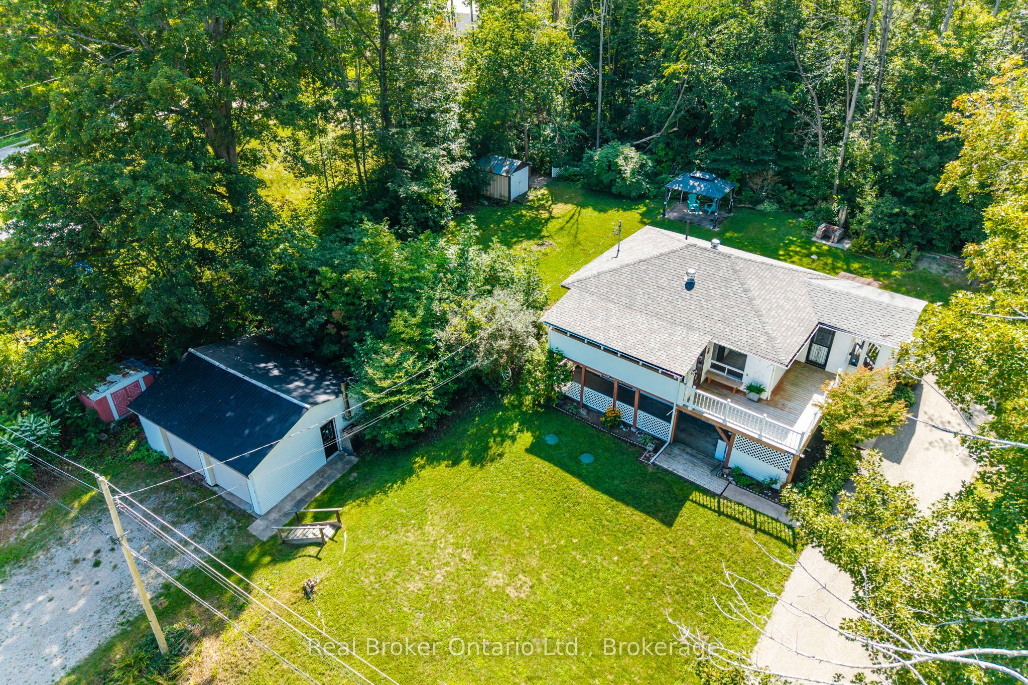 426 David Avenue Property Photo 1