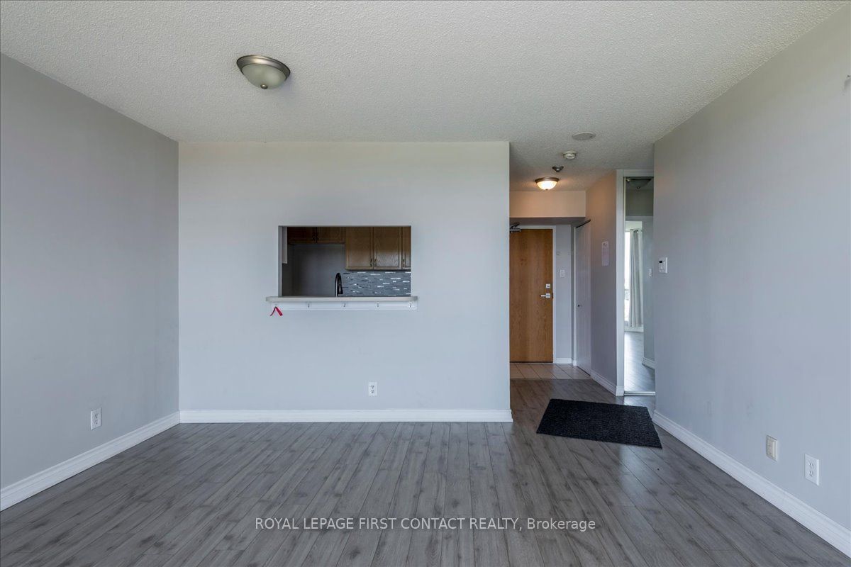 65 Ellen Street 709 Property Photo 6