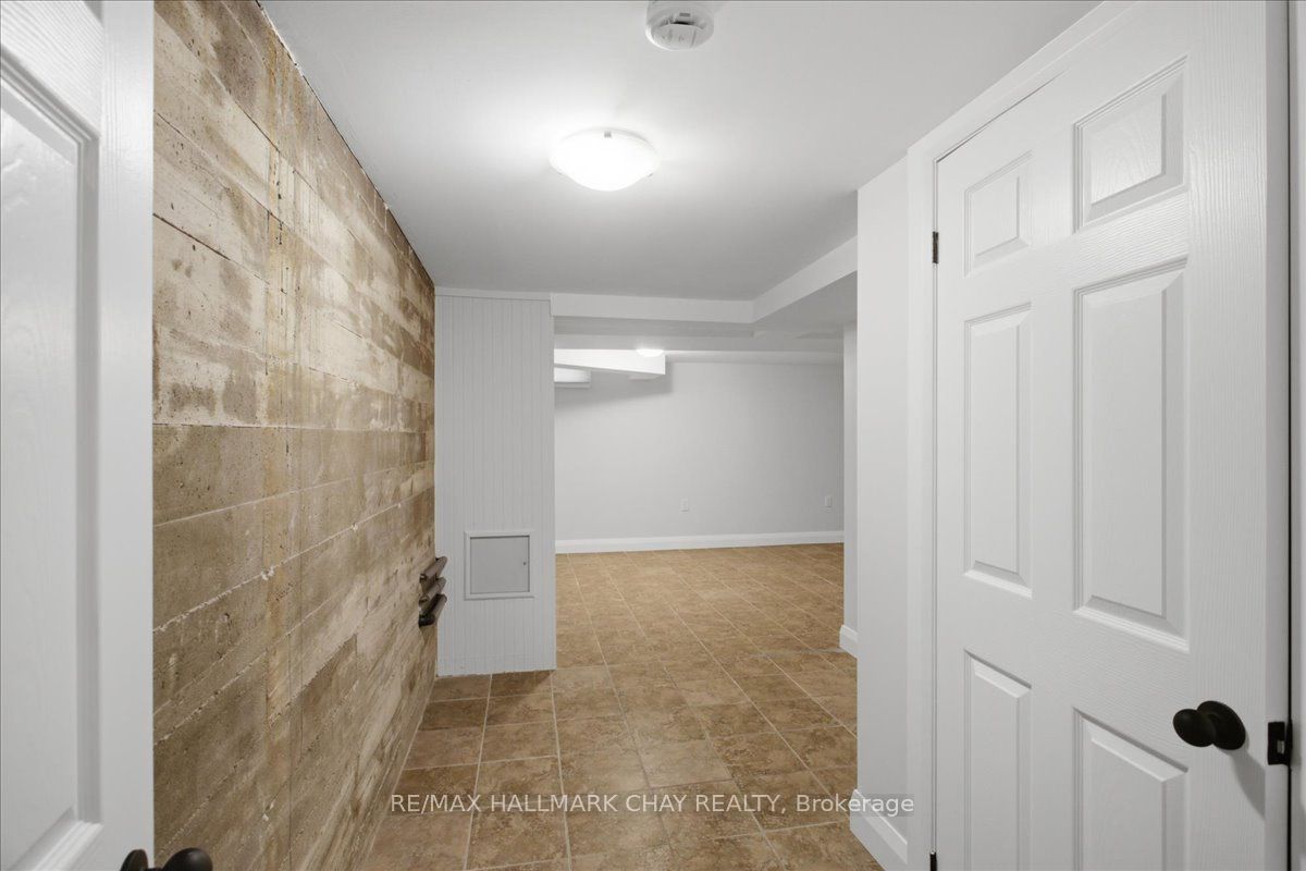 15 Parkside Drive 4 Property Photo 15