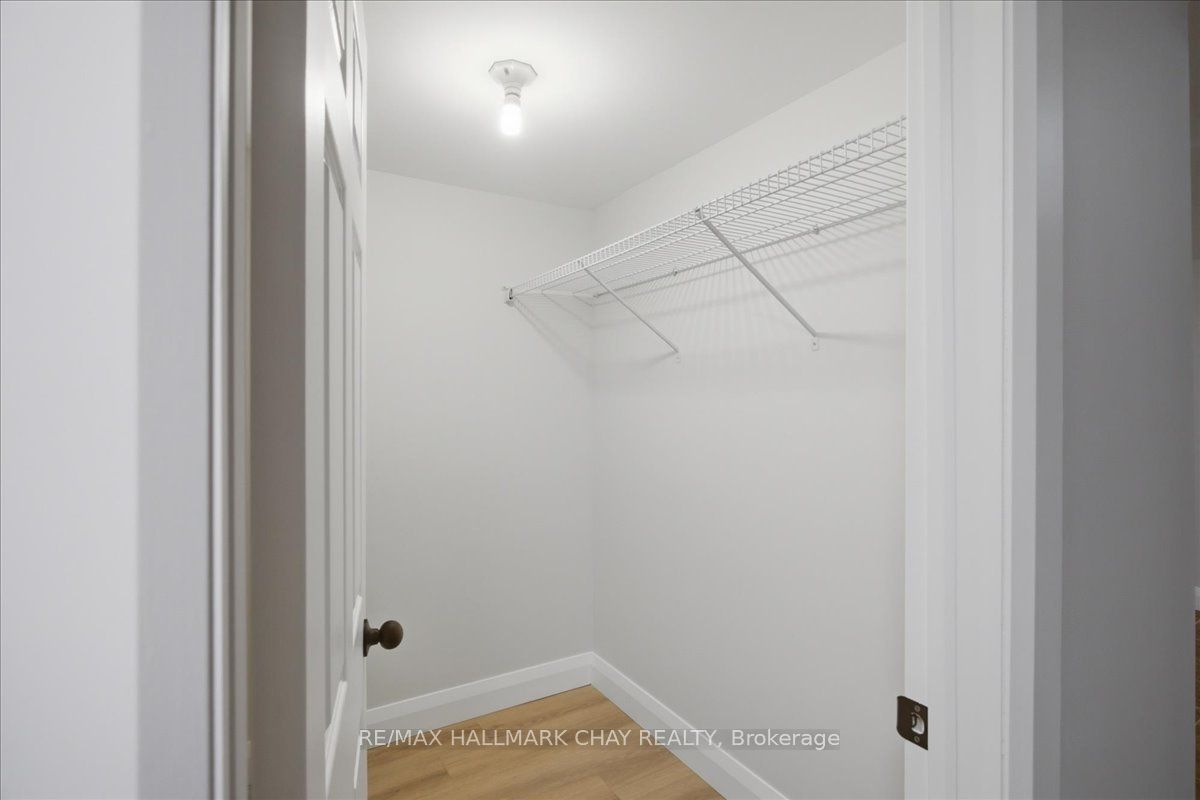 15 Parkside Drive 4 Property Photo 20