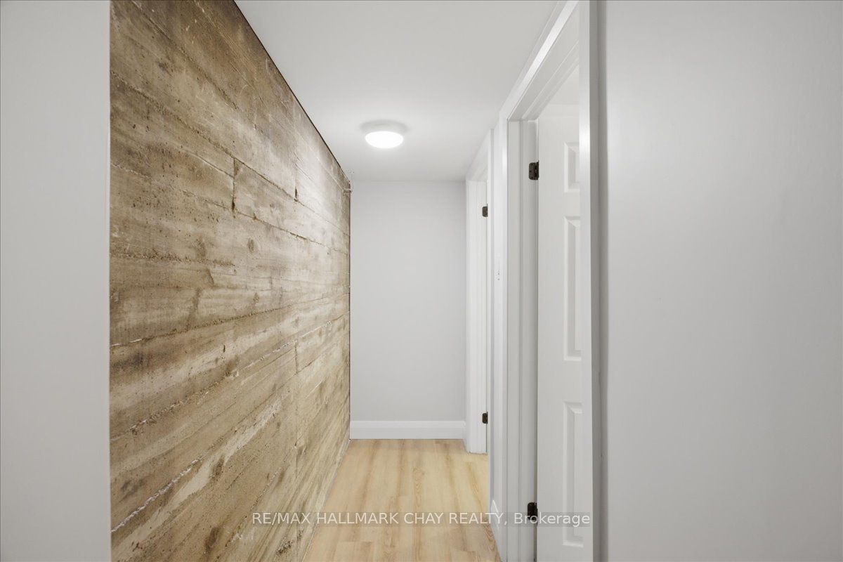 15 Parkside Drive 4 Property Photo 22