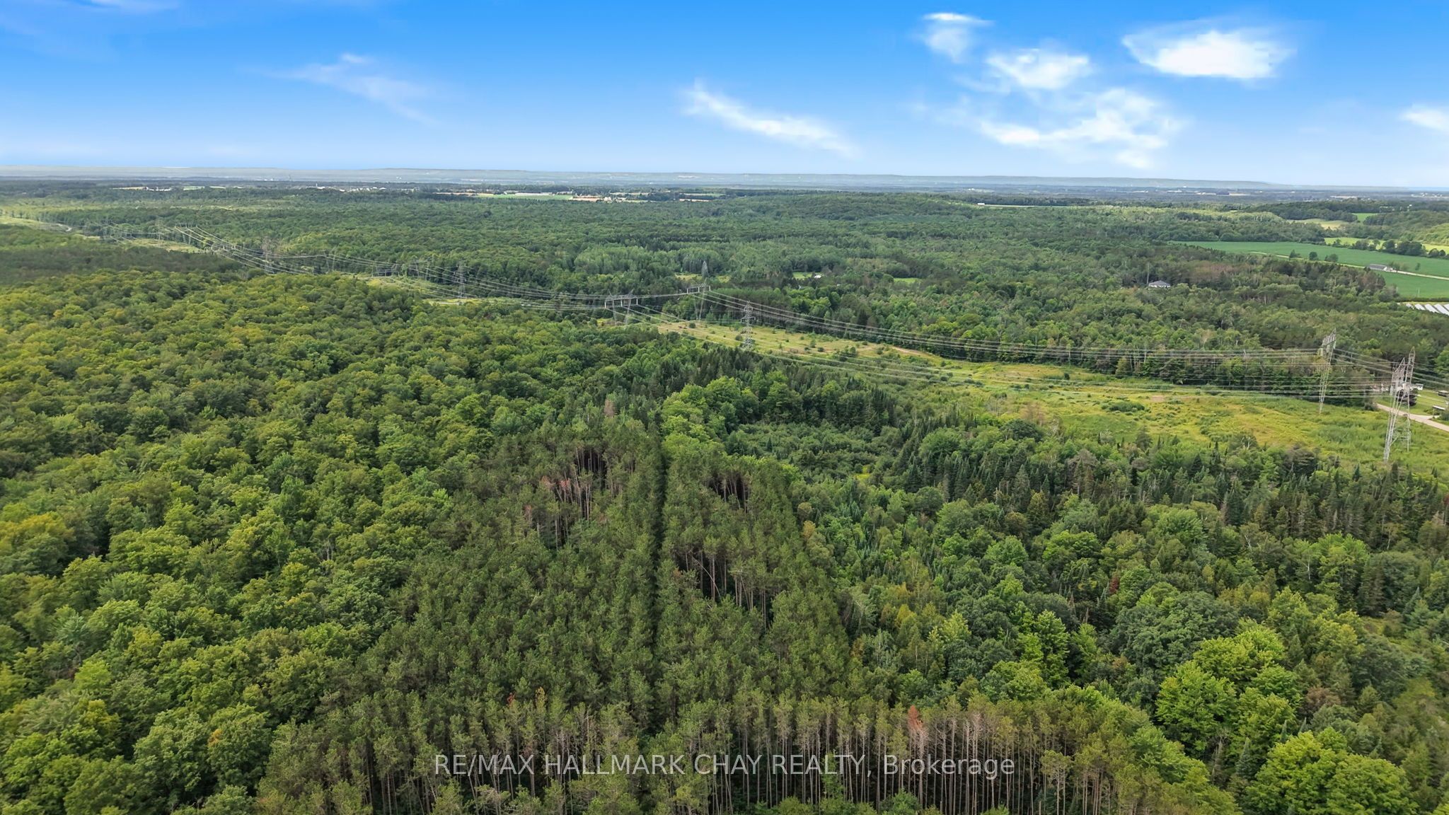 1347 Old Second Road N Property Photo 14