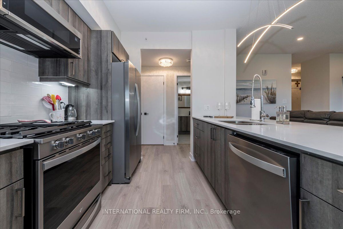 8 Culinary Lane 301 Property Photo 12