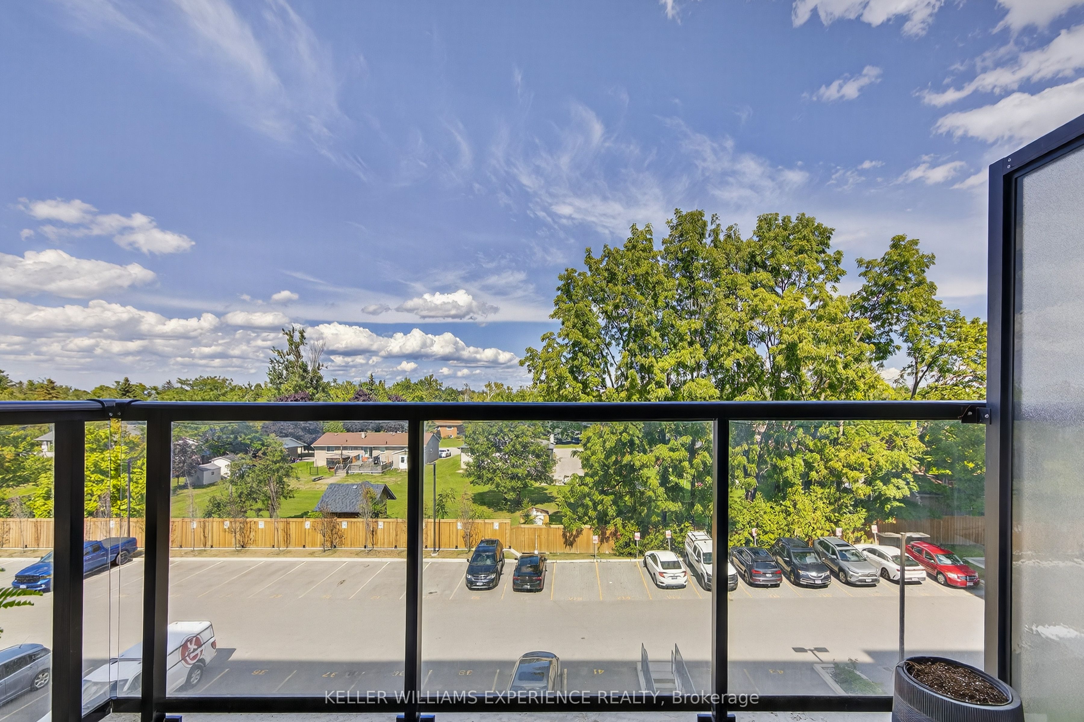 681 Yonge Street 328 Property Photo 15
