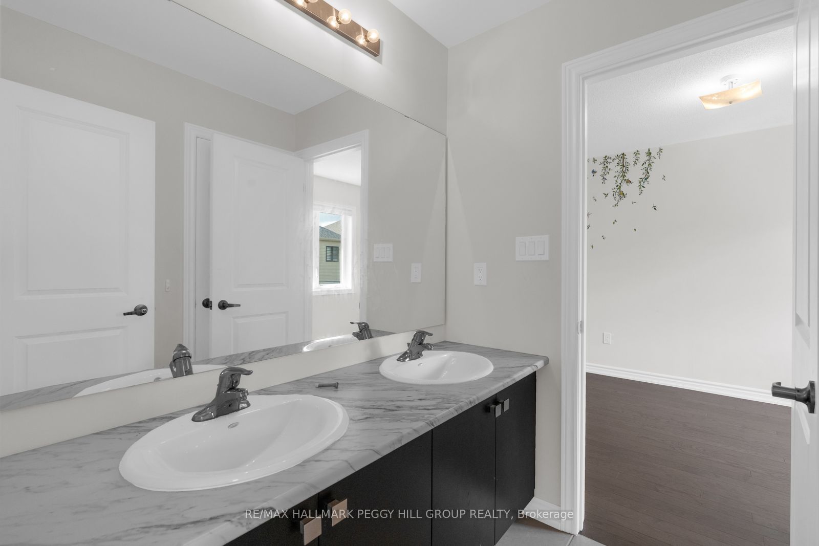 116 Nottingham Road Property Photo 14