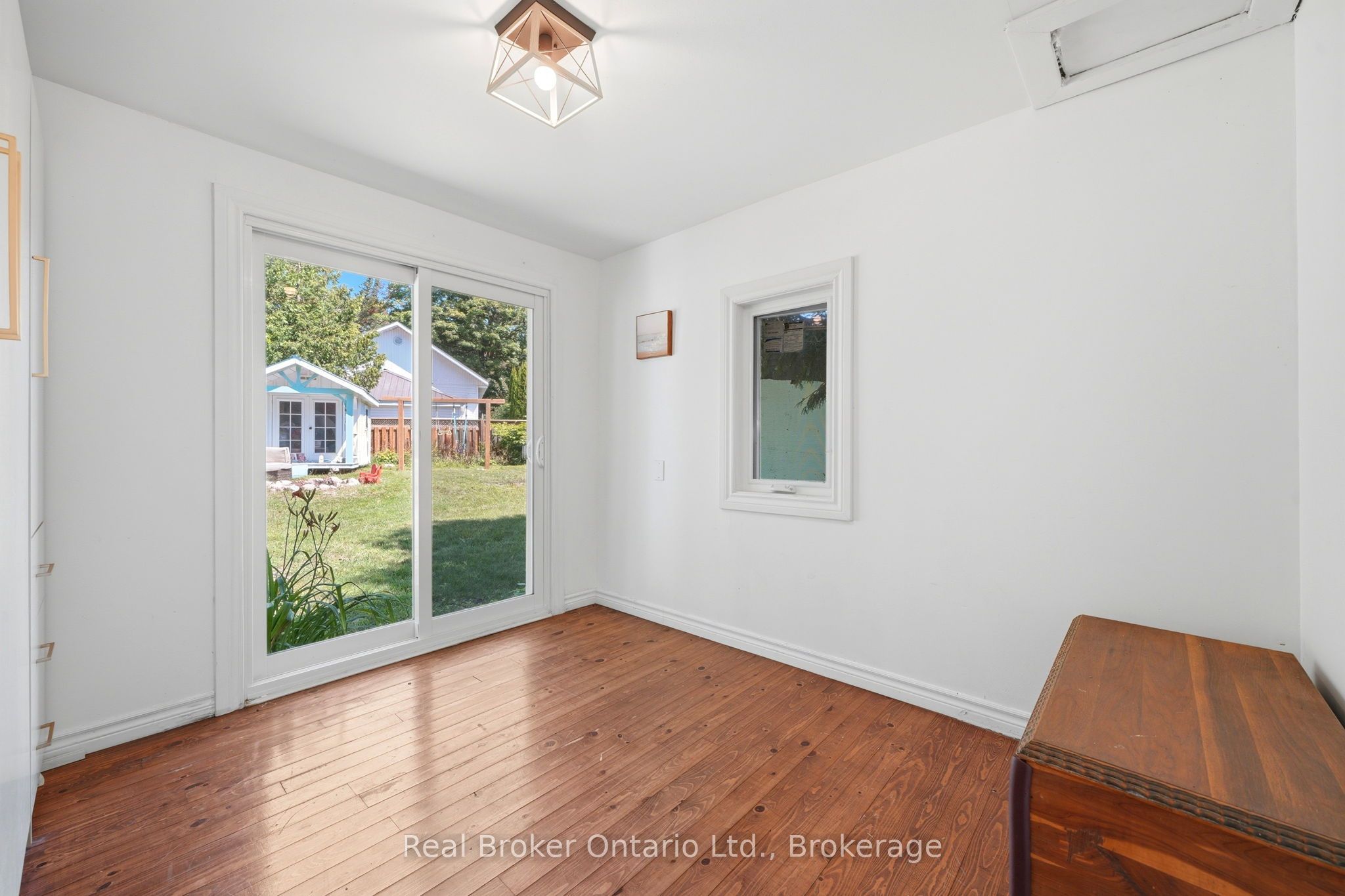 7 Oliver Drive Property Photo 33