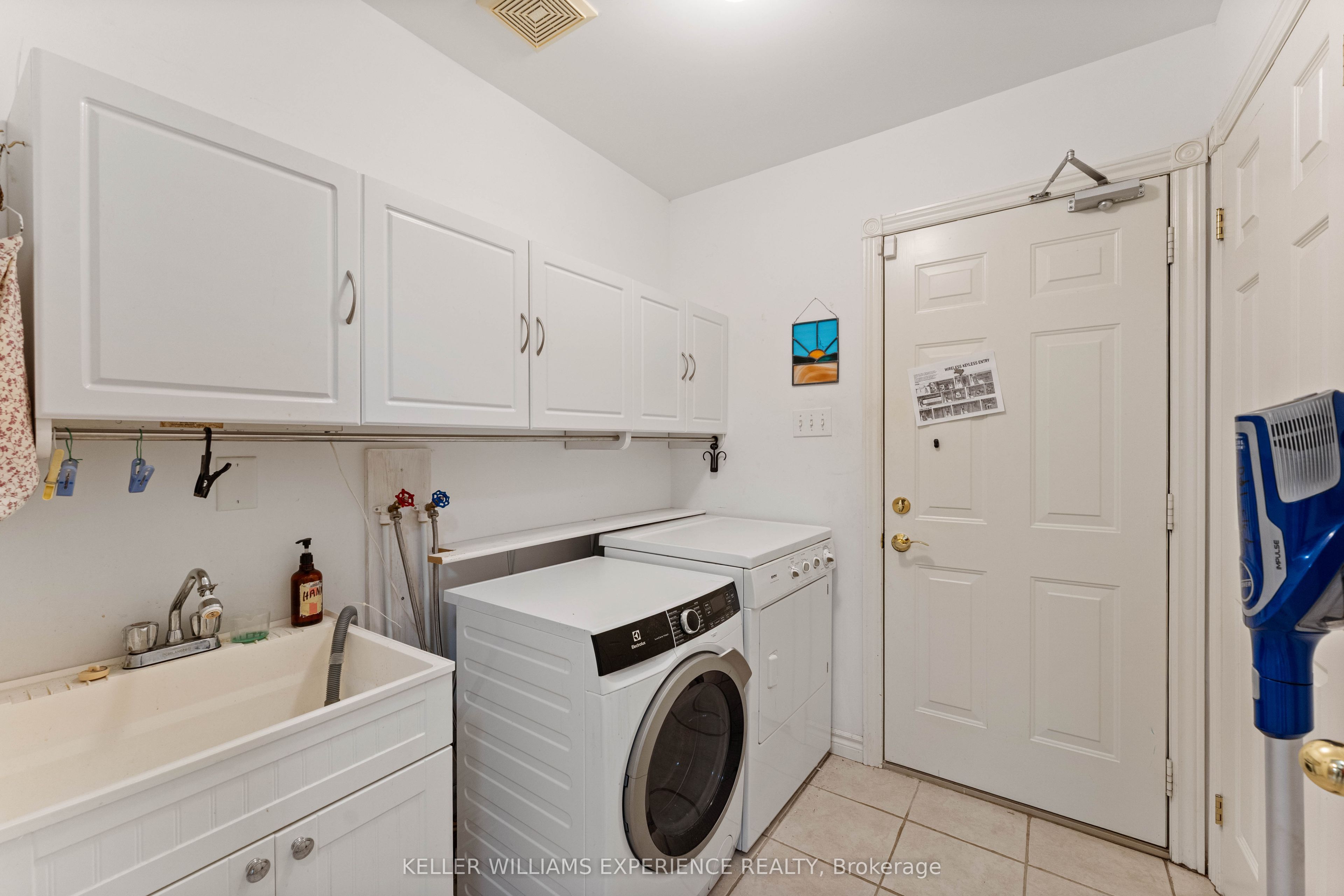 74 Ruffet Drive Property Photo 13