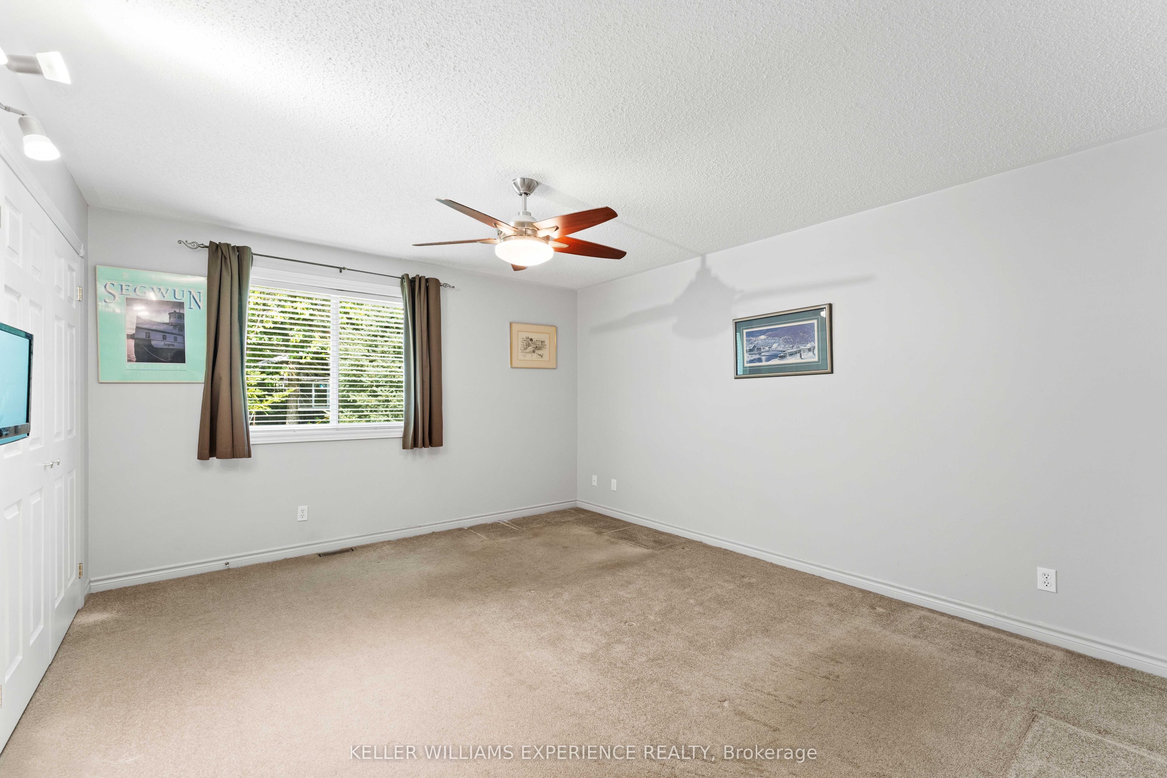 74 Ruffet Drive Property Photo 15