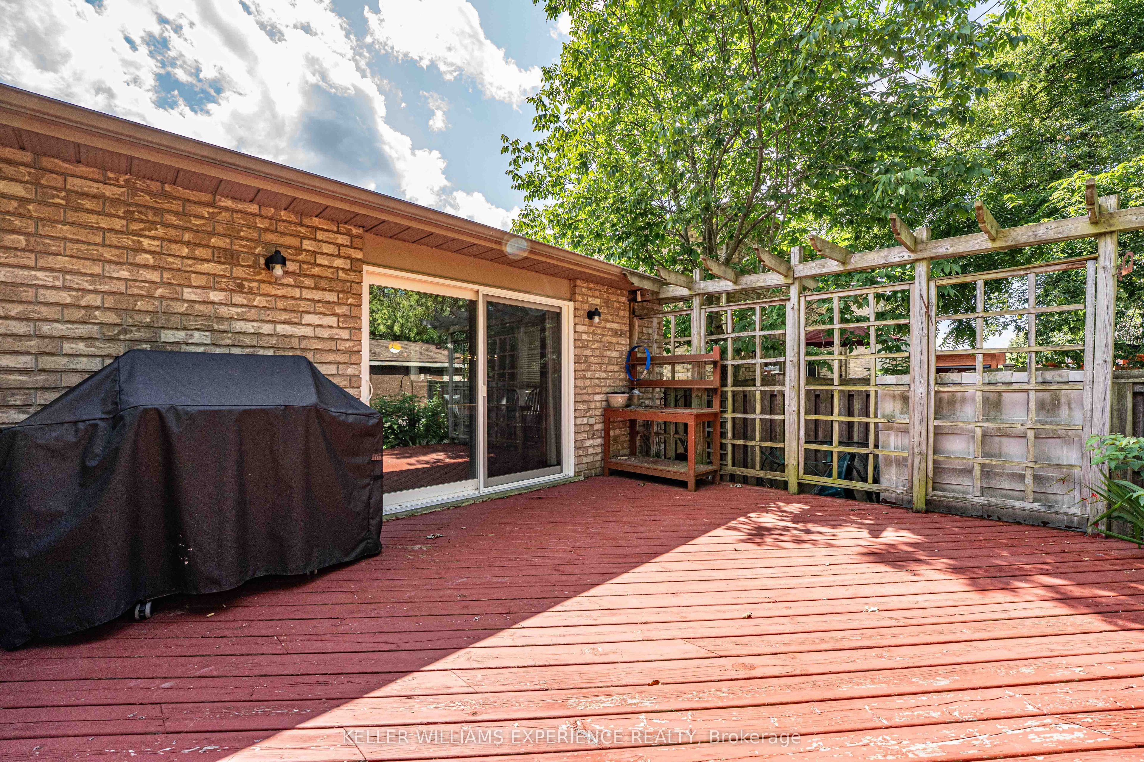 74 Ruffet Drive Property Photo 33