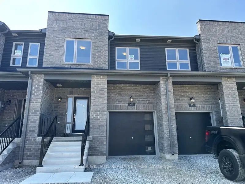 49 Gateway Drive Property Photo 1