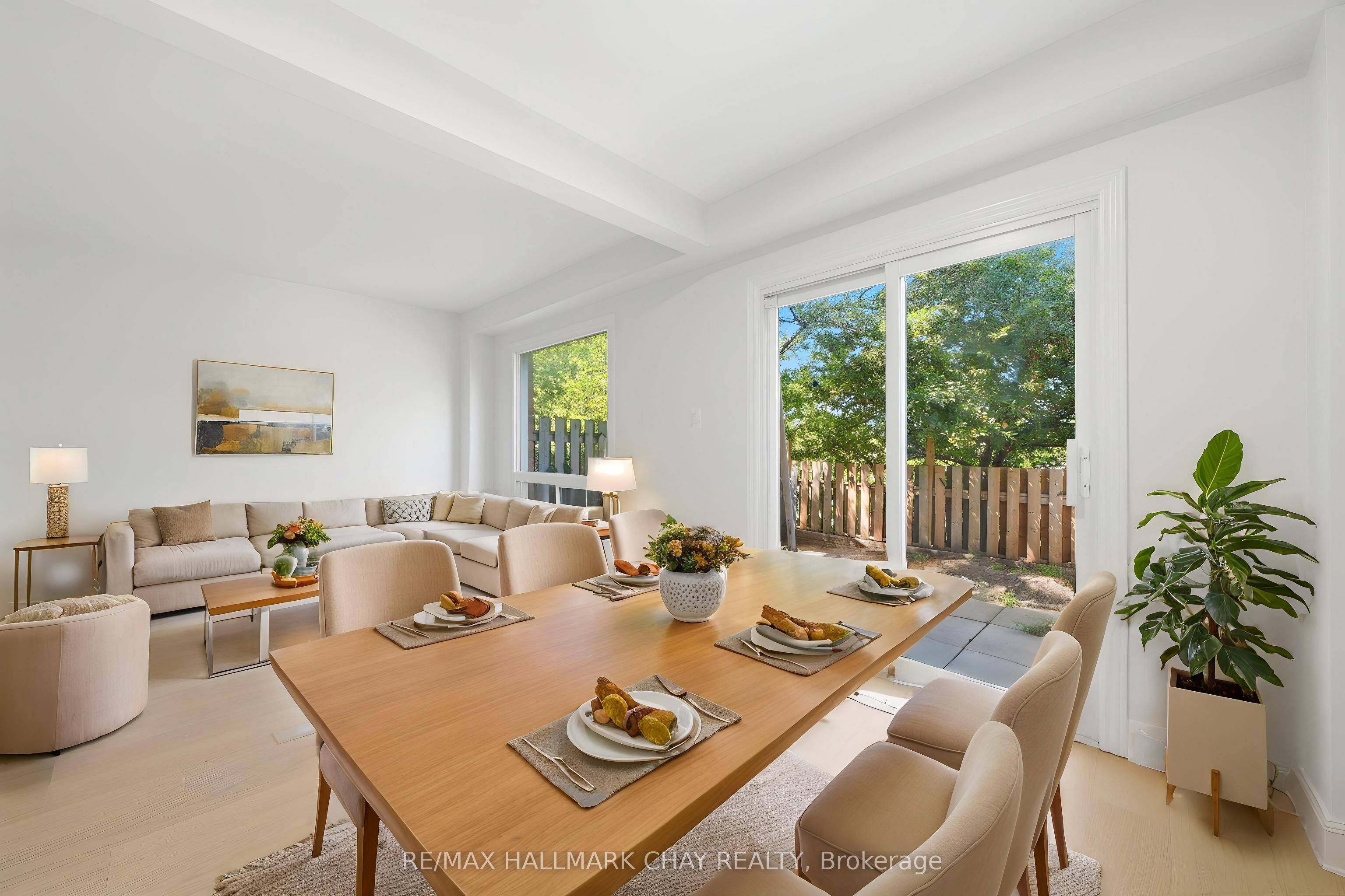 52 Adelaide Street 6 Property Photo 11