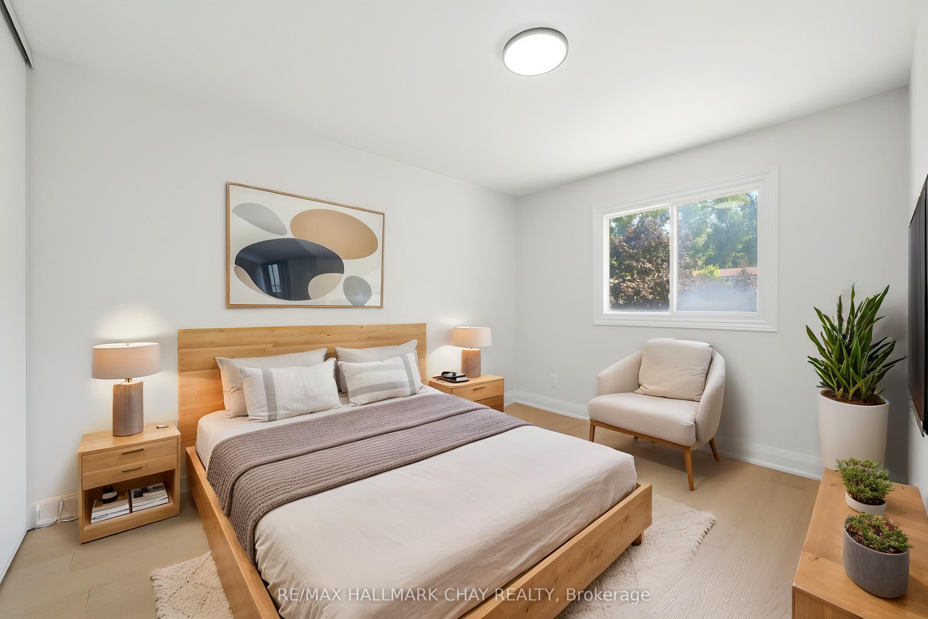 52 Adelaide Street 6 Property Photo 19
