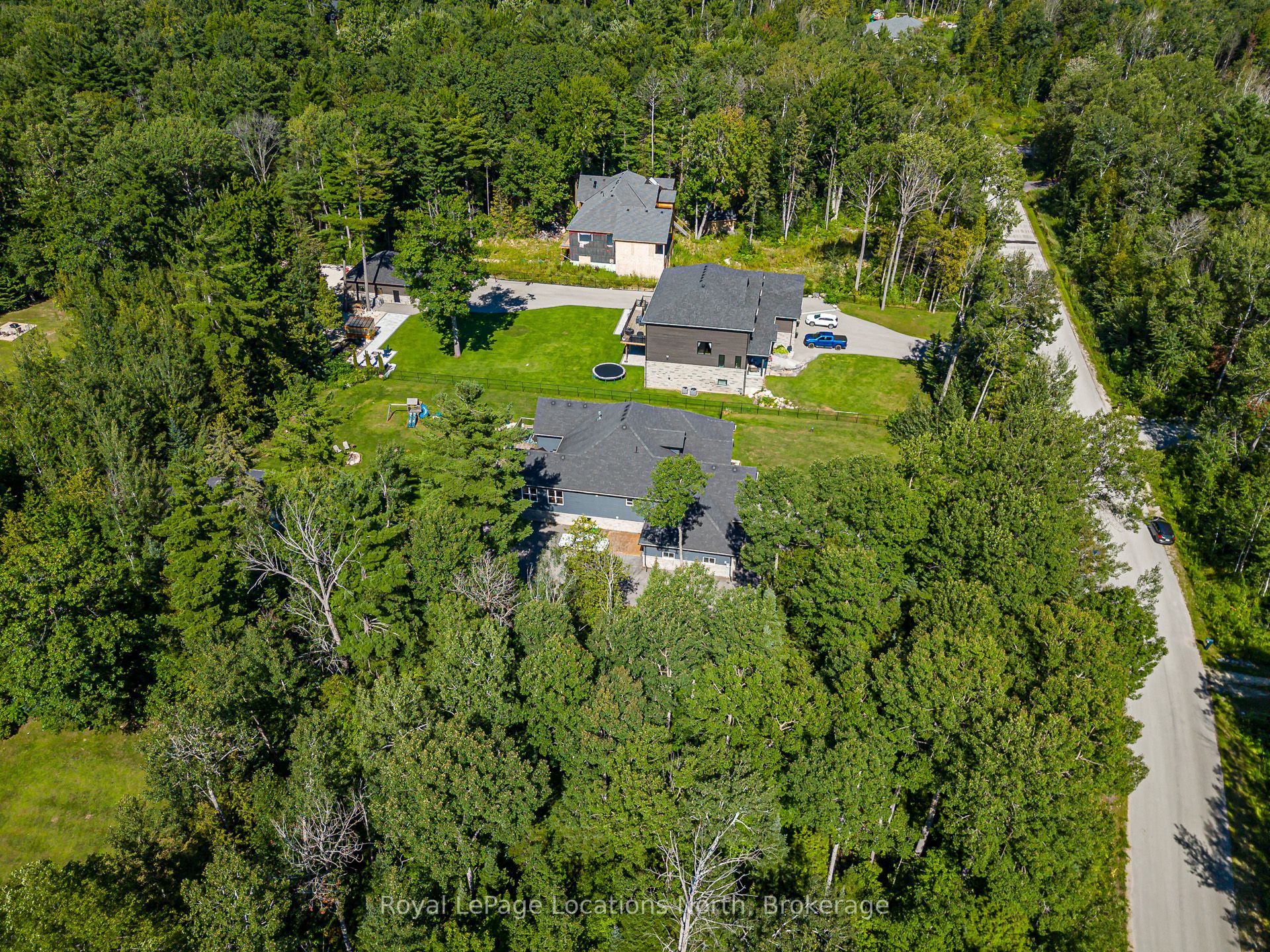 26 Spruce Street Property Photo 5