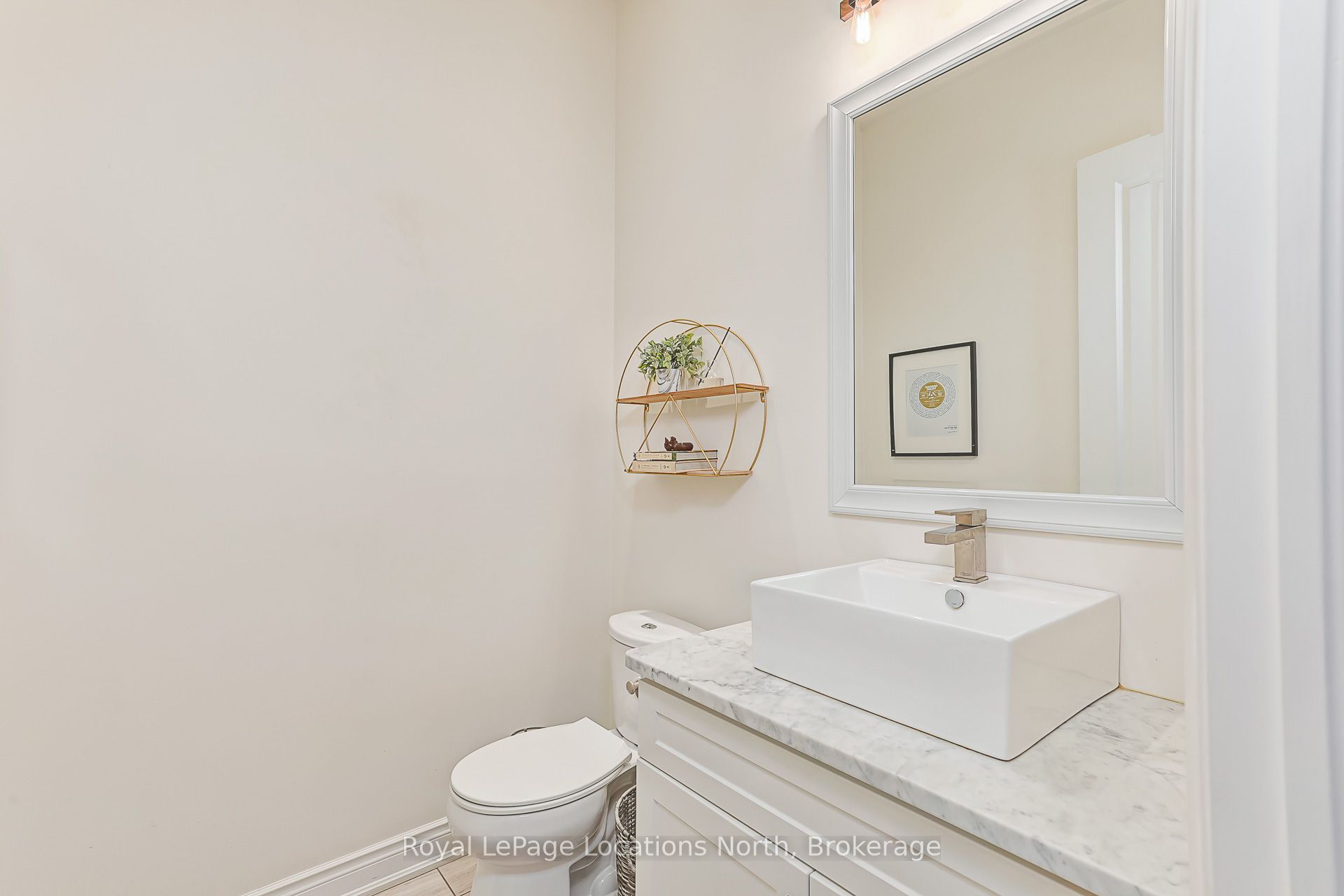 26 Spruce Street Property Photo 10