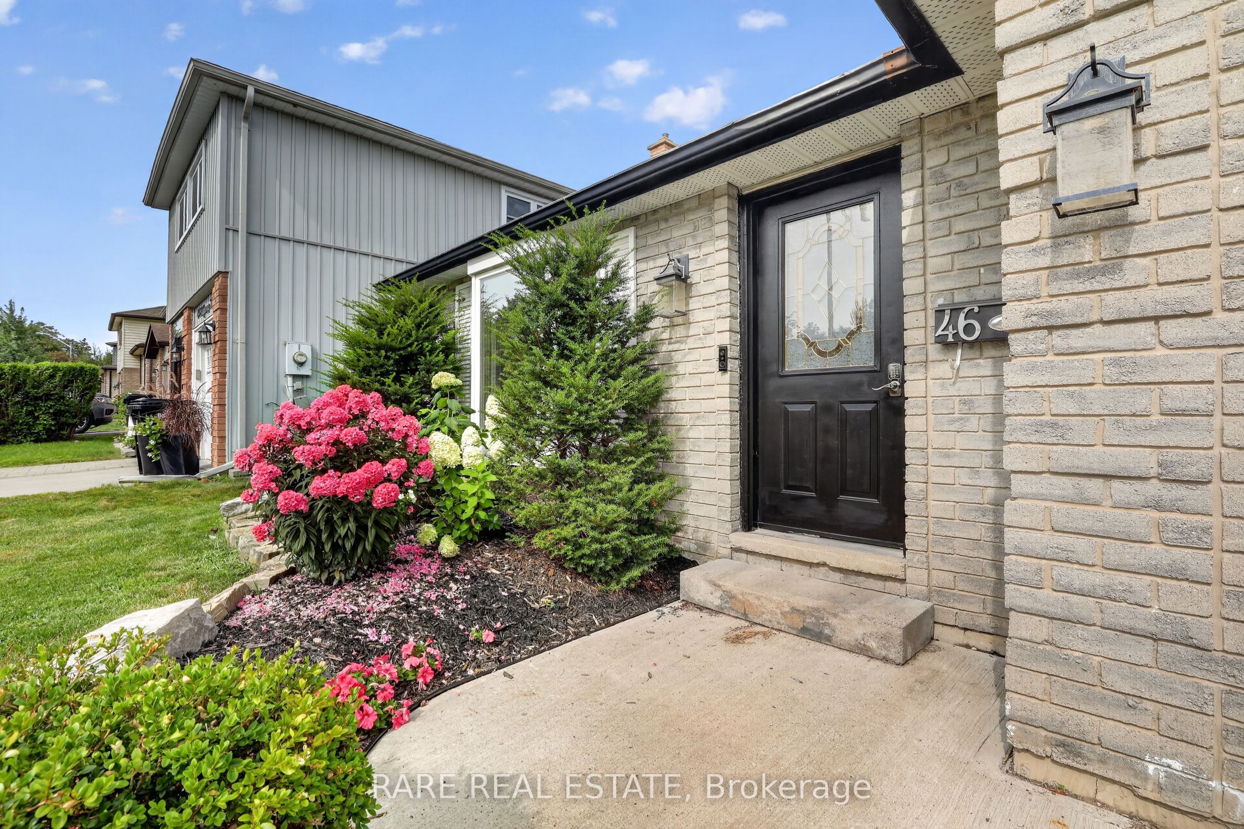 46 Ridgeway Avenue Property Photo 4