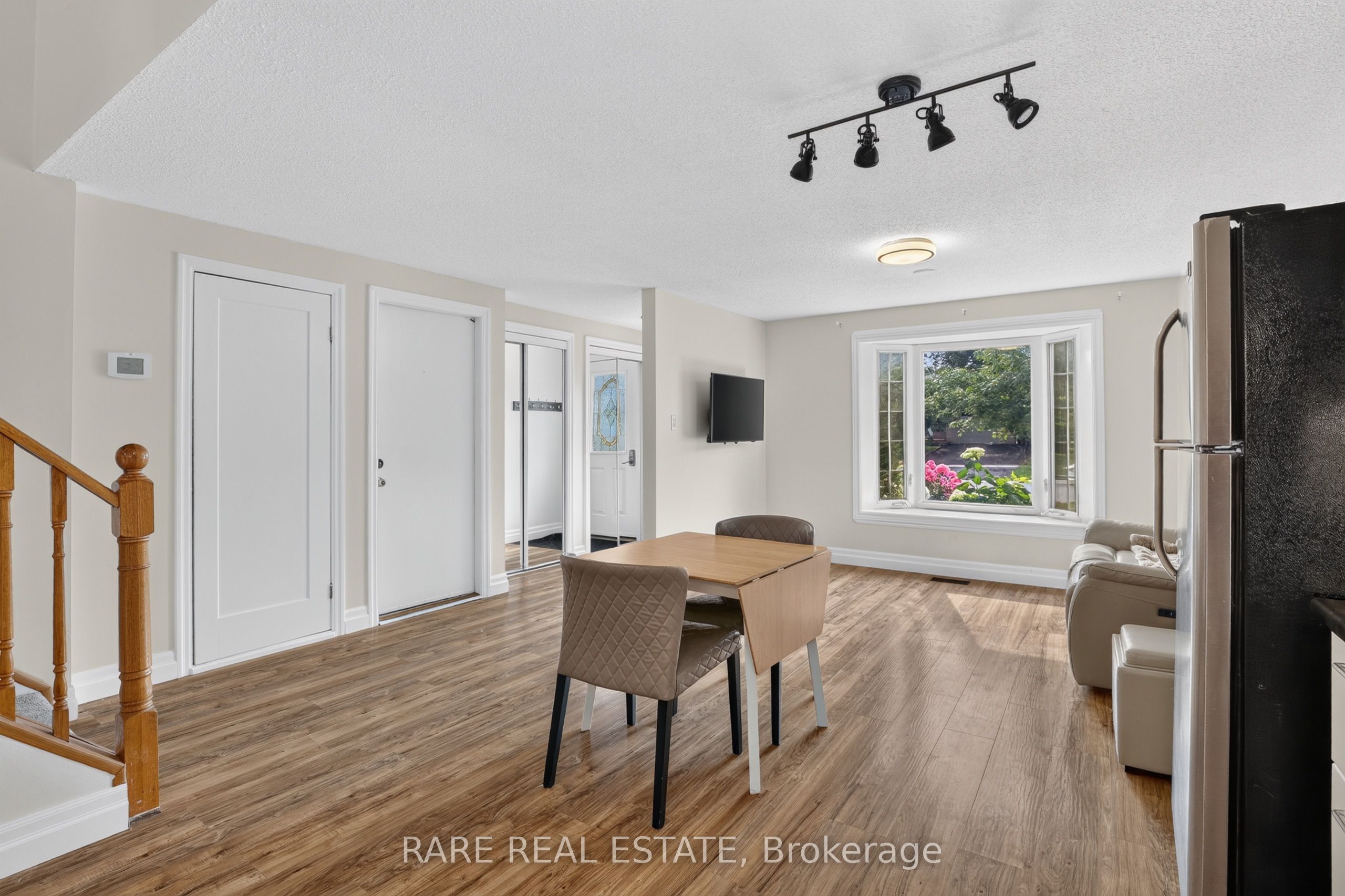 46 Ridgeway Avenue Property Photo 10