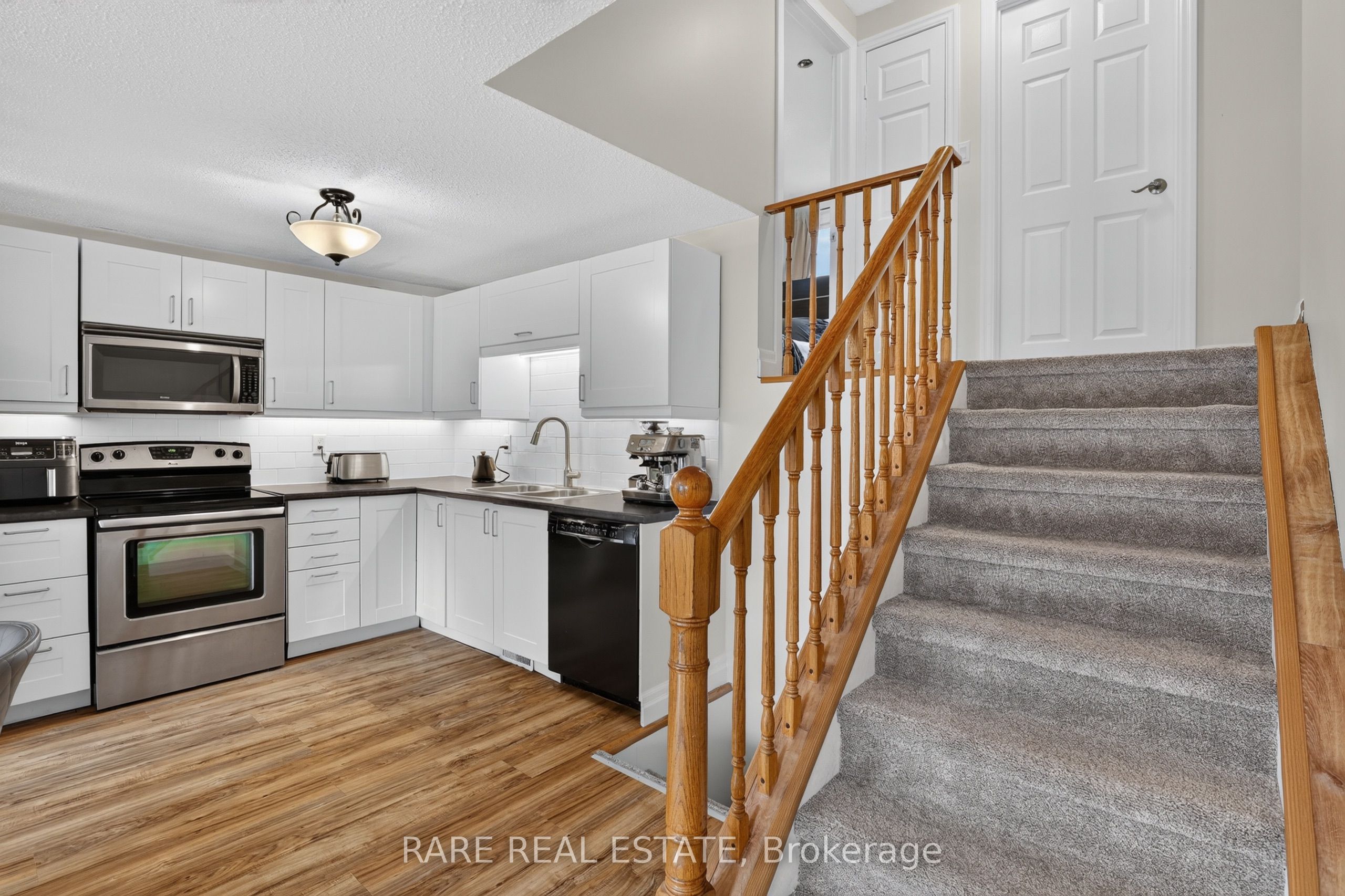46 Ridgeway Avenue Property Photo 12