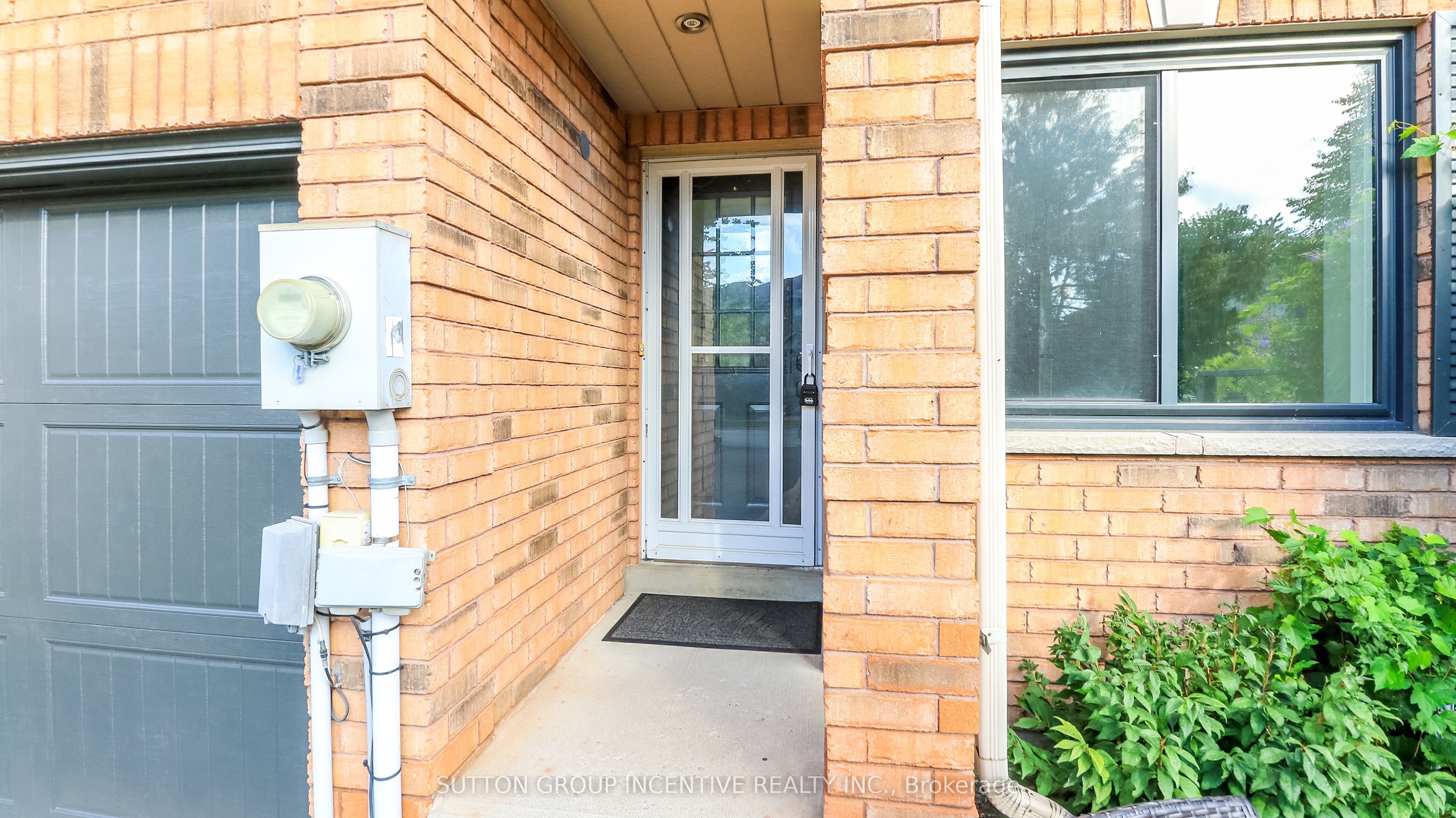 15 Bruce Crescent Property Photo 5
