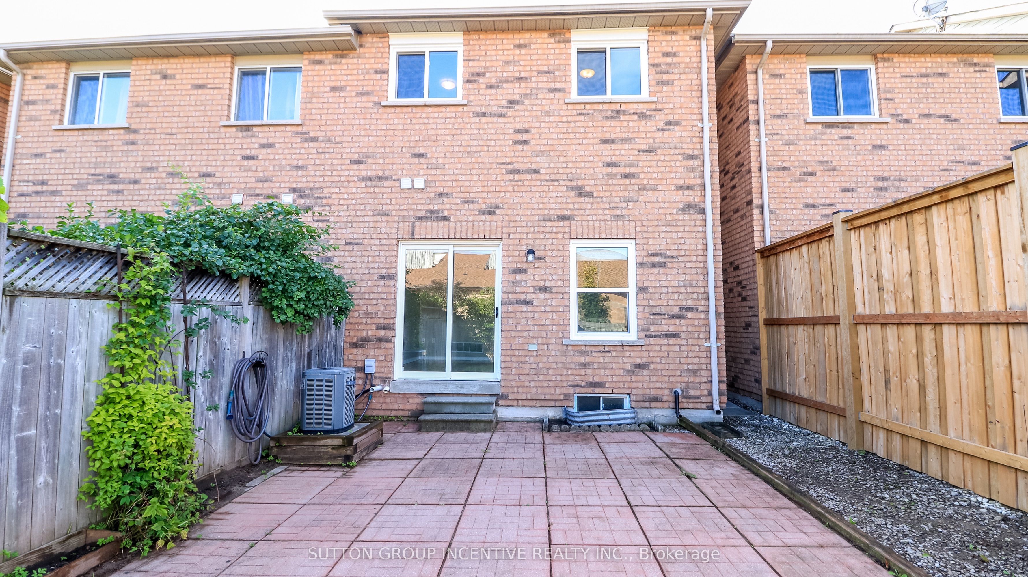 15 Bruce Crescent Property Photo 42