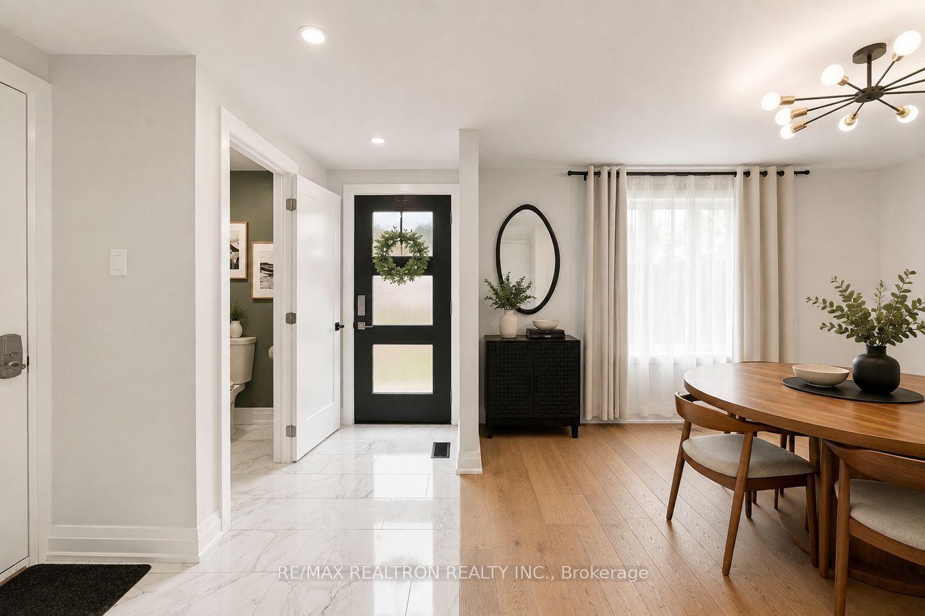 55 Laurie Crescent Property Photo 2