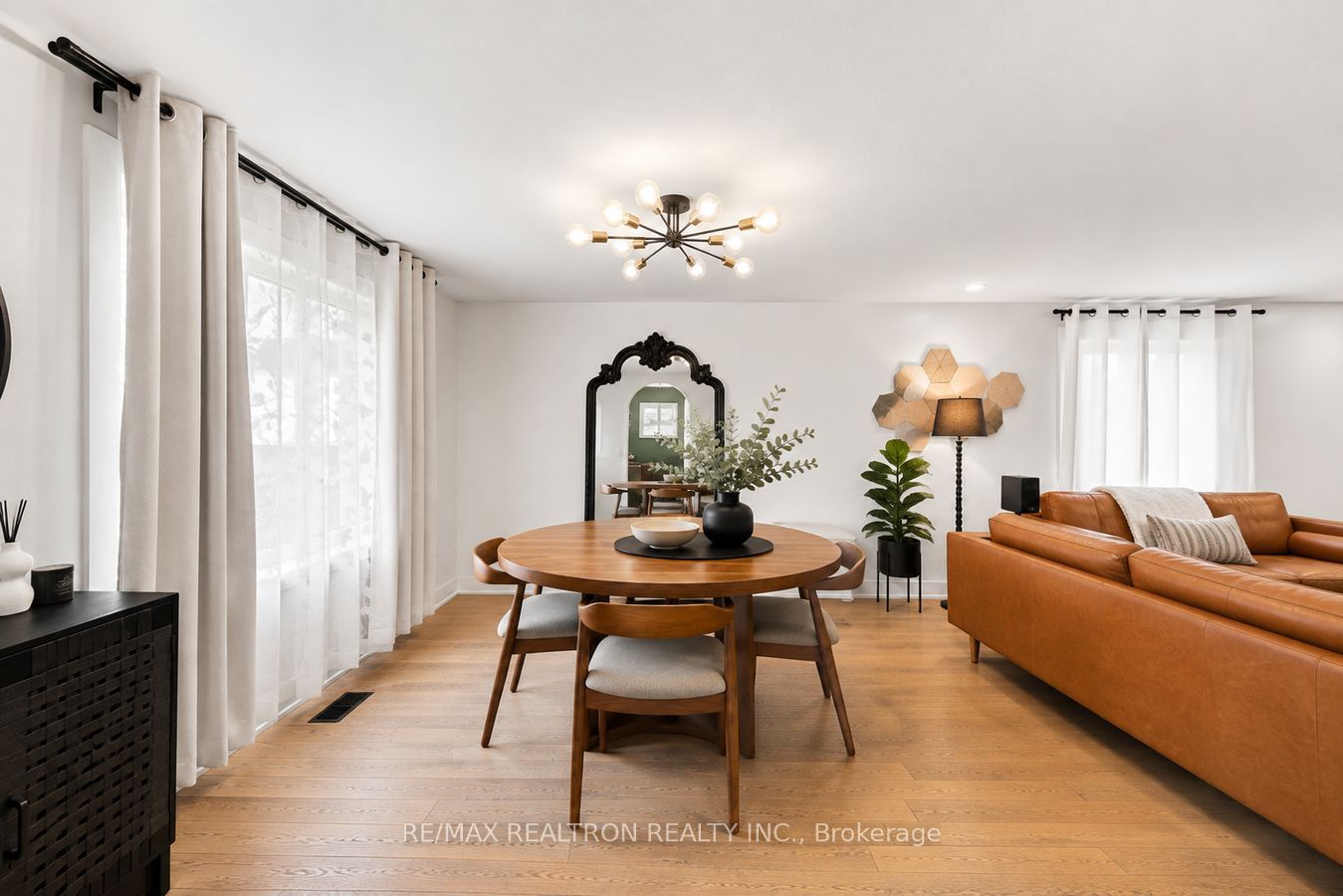 55 Laurie Crescent Property Photo 6