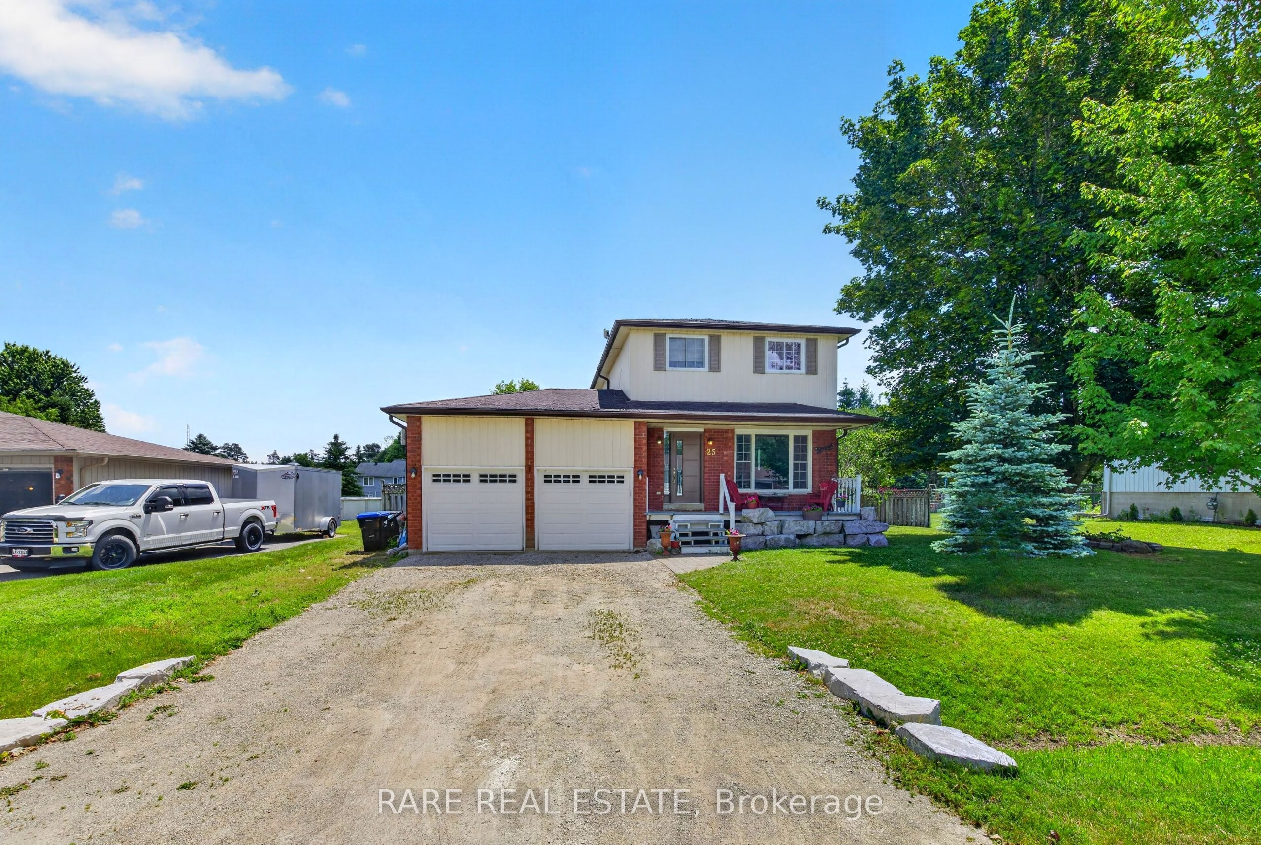 25 Edgewood Crescent Property Photo 4
