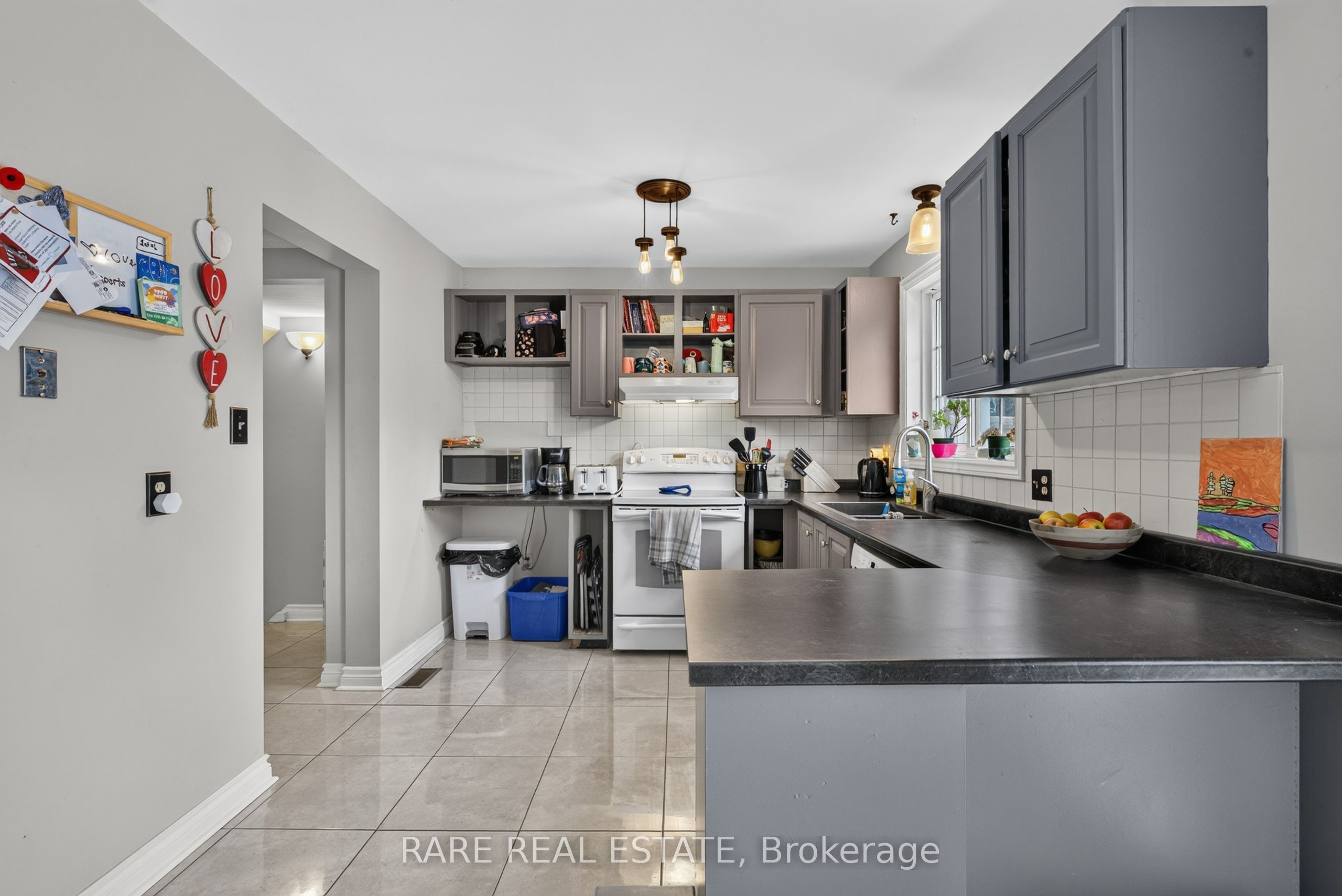25 Edgewood Crescent Property Photo 7