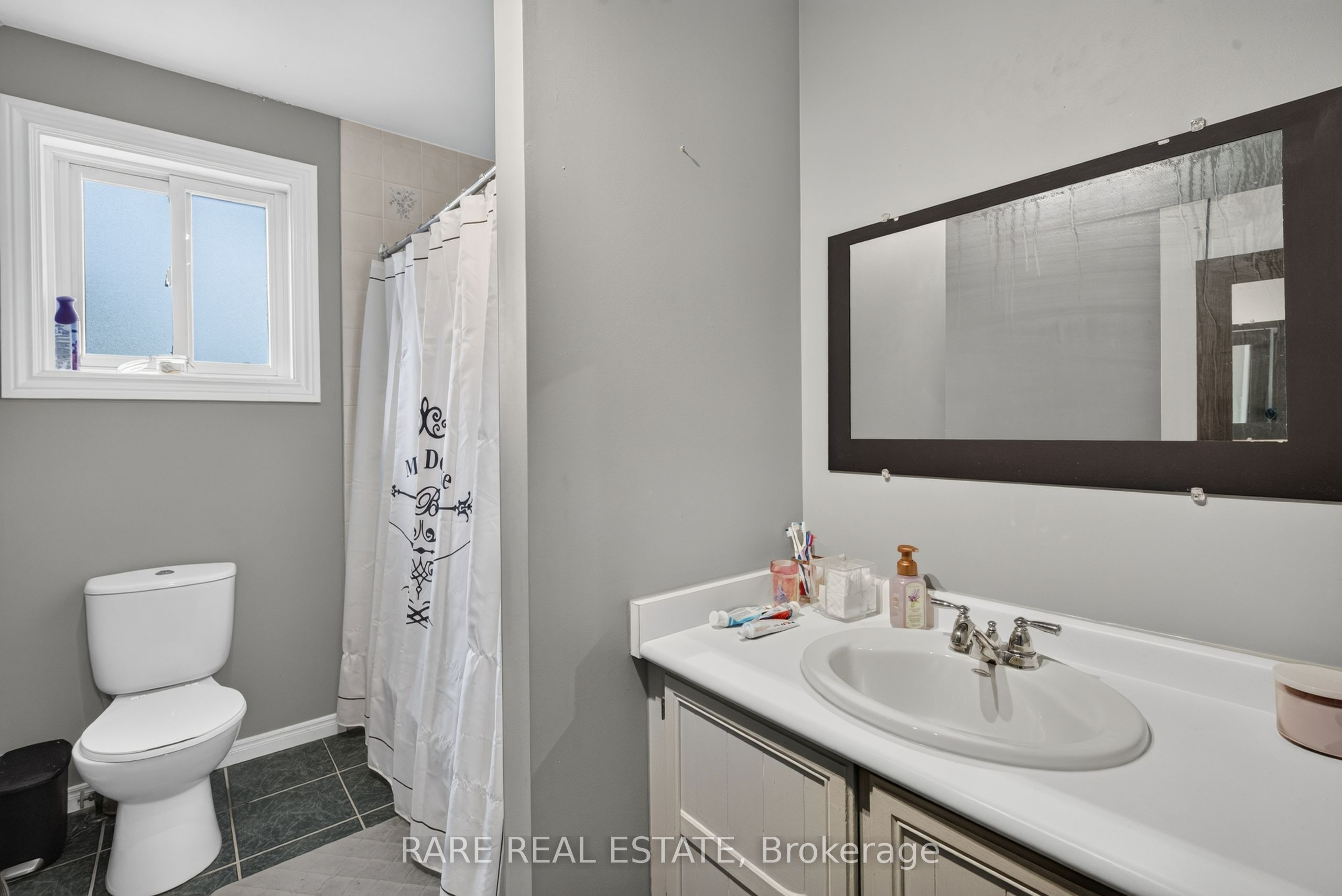 25 Edgewood Crescent Property Photo 28