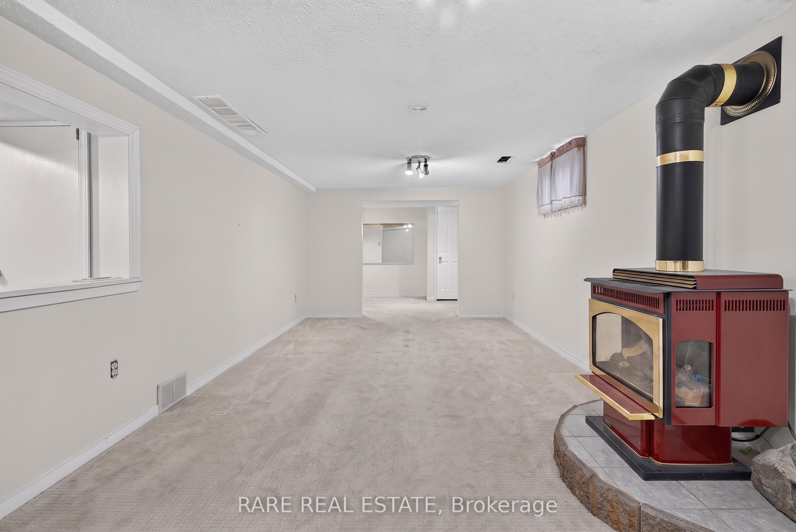 25 Edgewood Crescent Property Photo 30