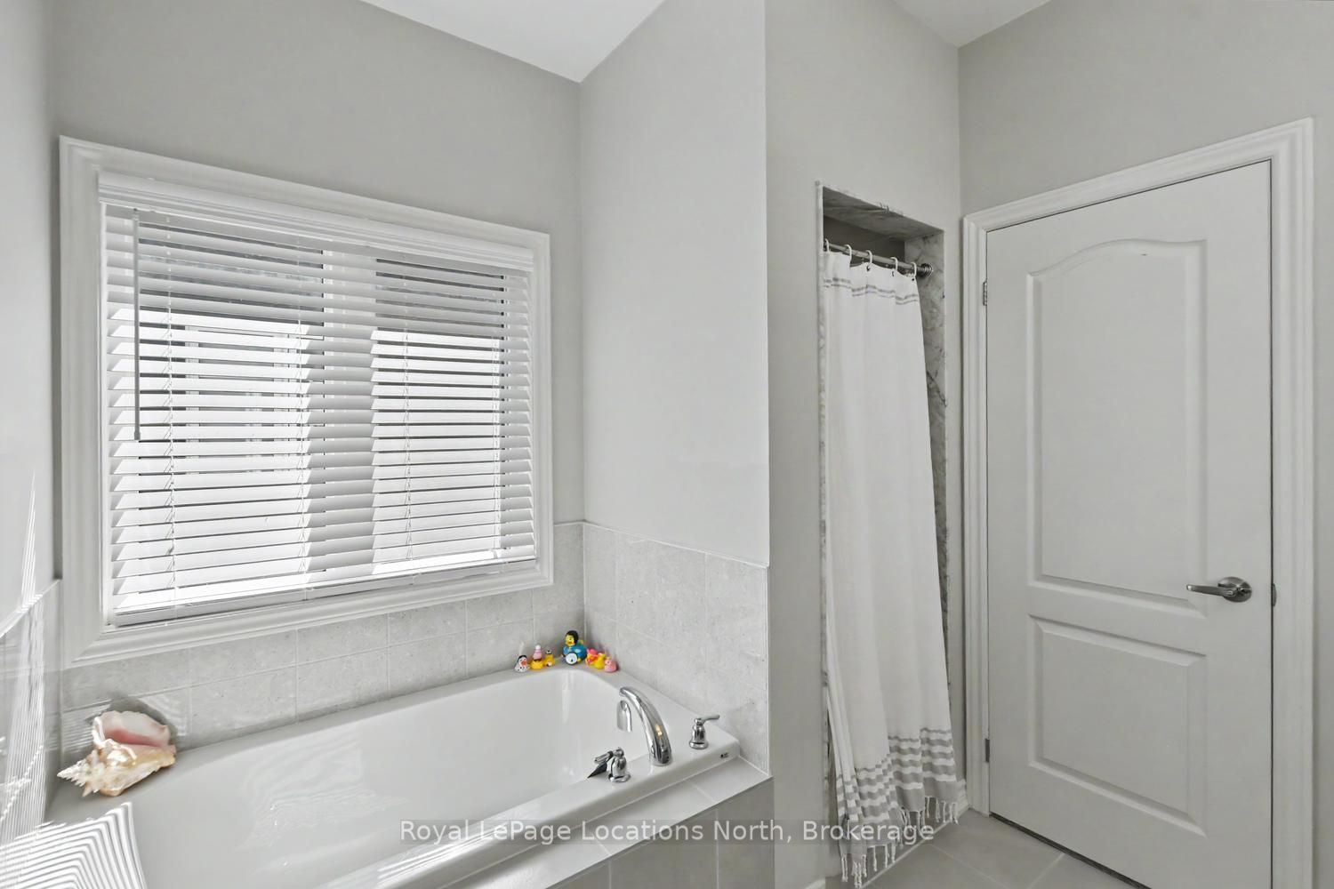214 Springfield Crescent Property Photo 37