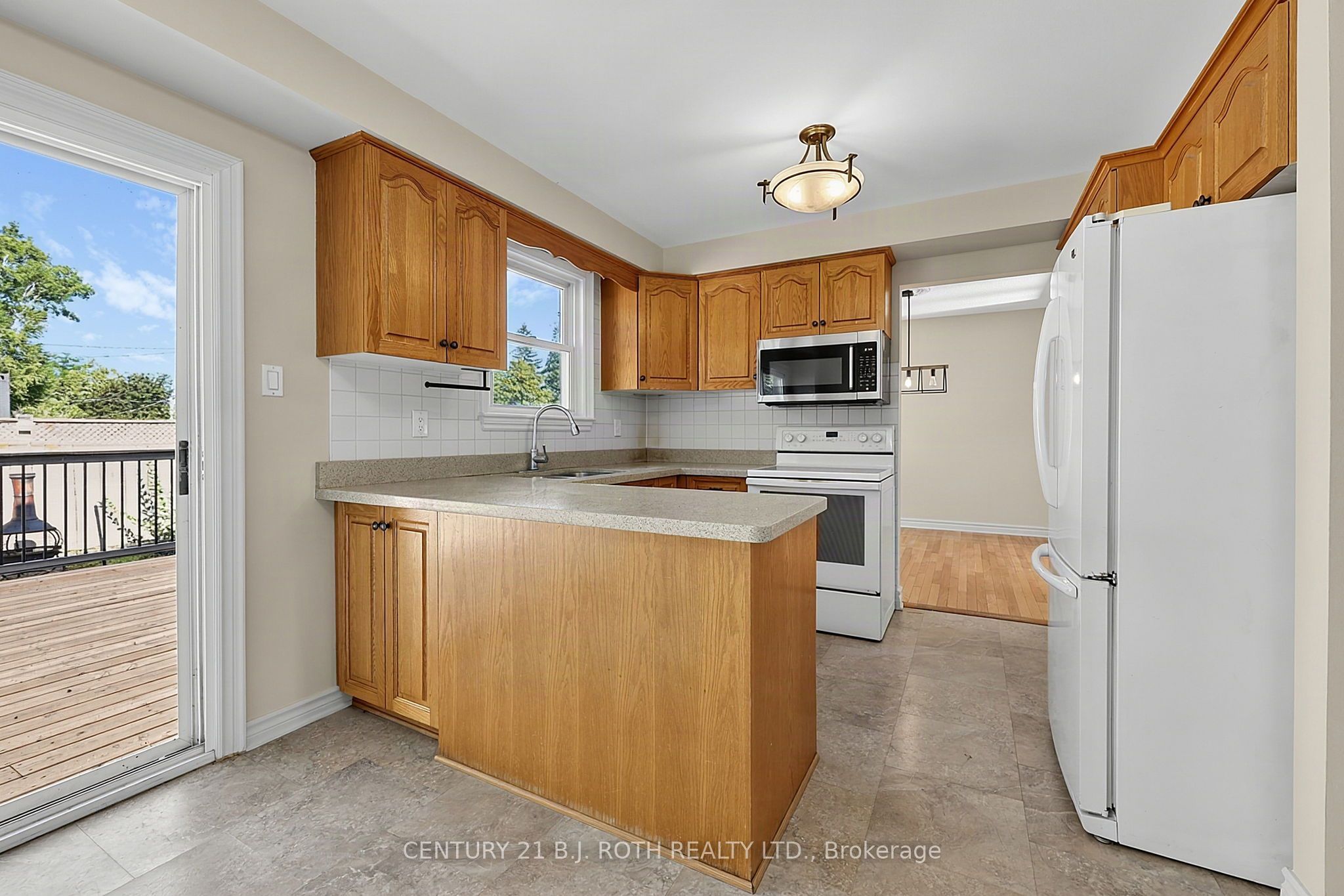 104 Woodside Drive Property Photo 10