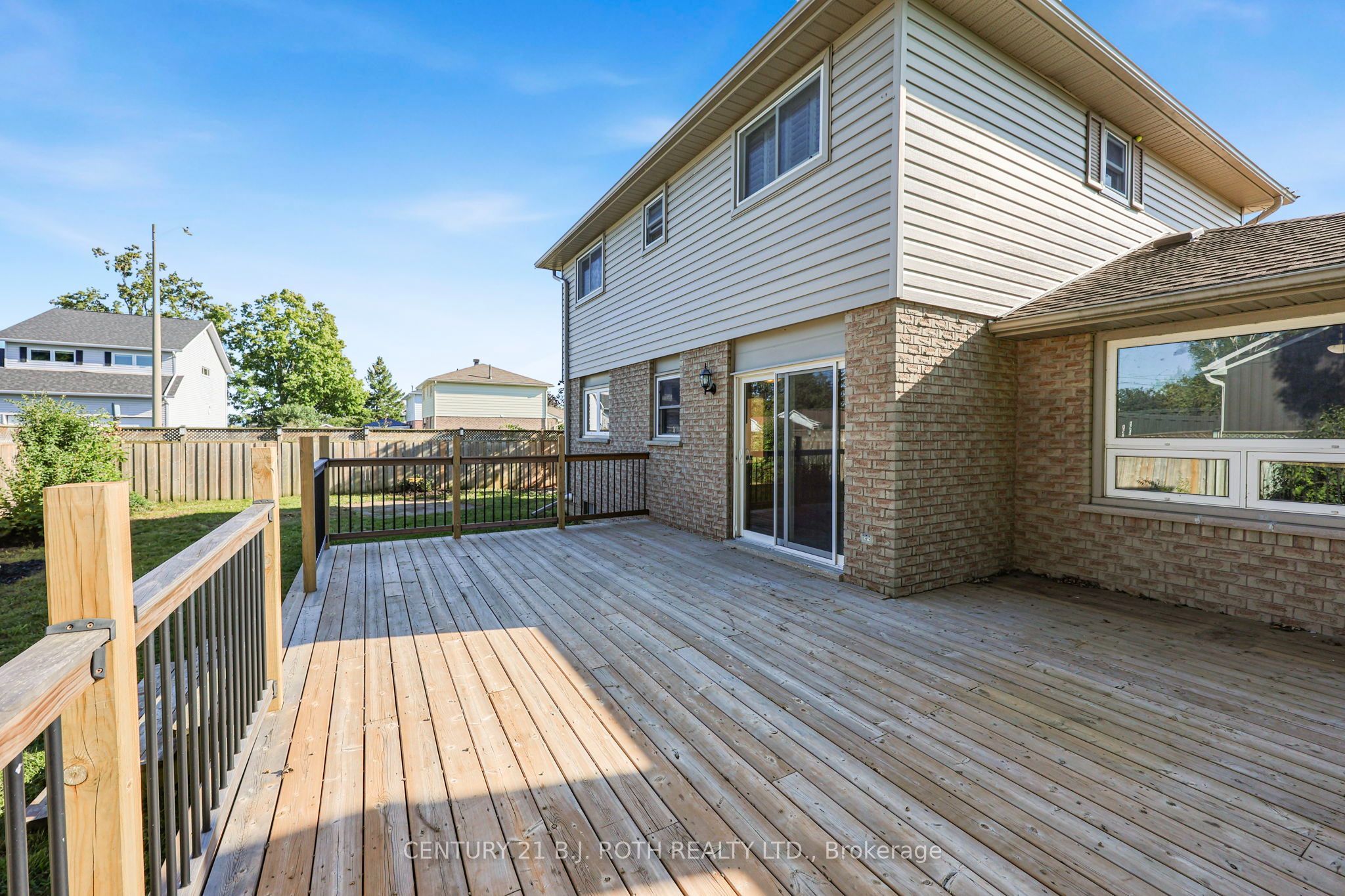 104 Woodside Drive Property Photo 37