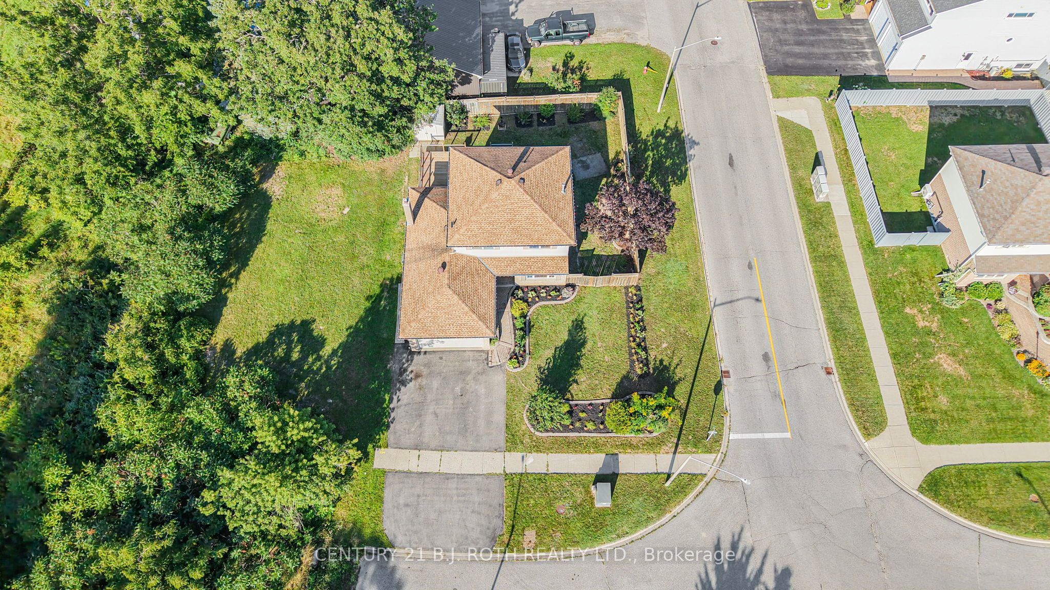 104 Woodside Drive Property Photo 40