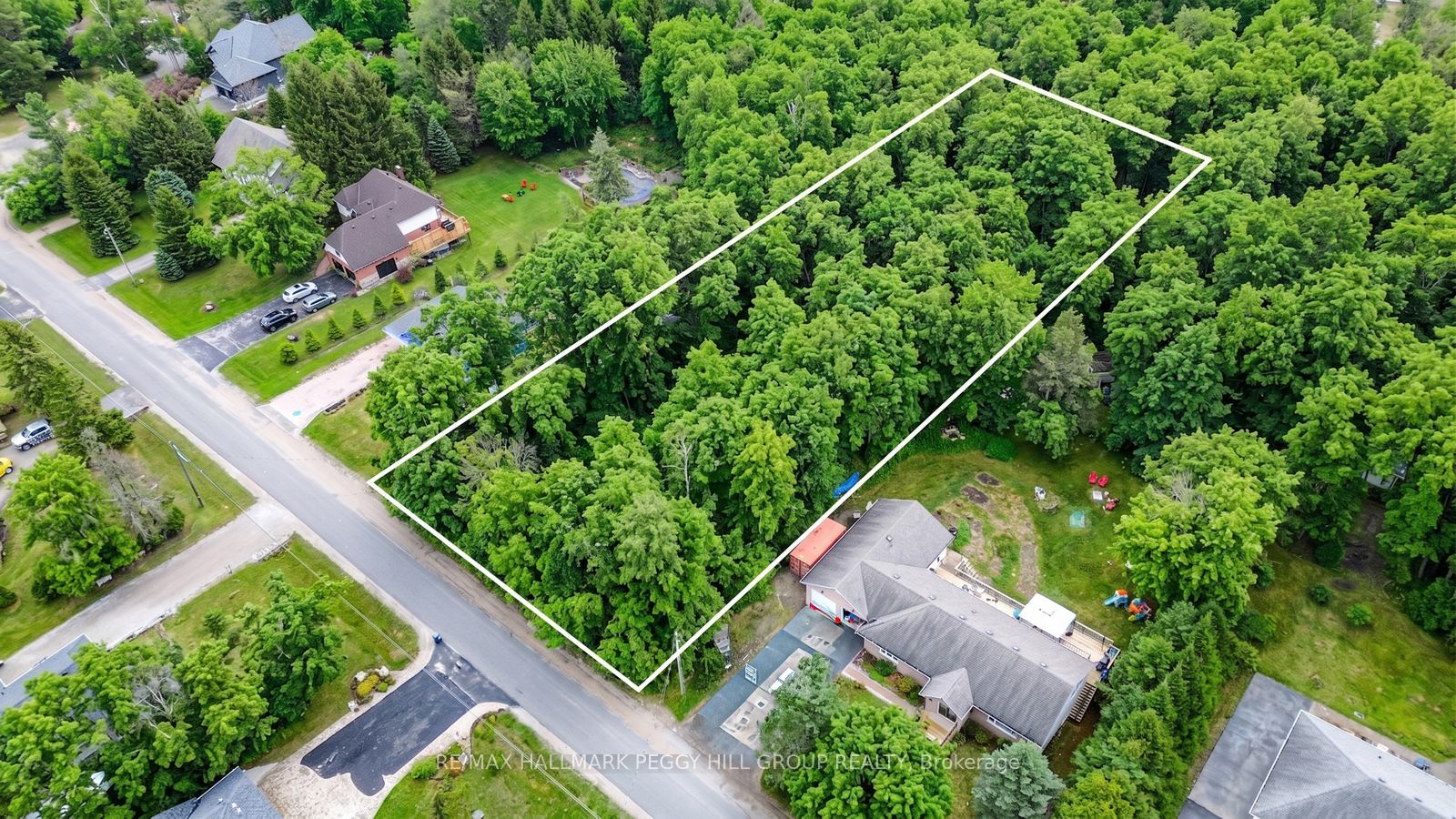17 Valleyview Drive Property Photo 2